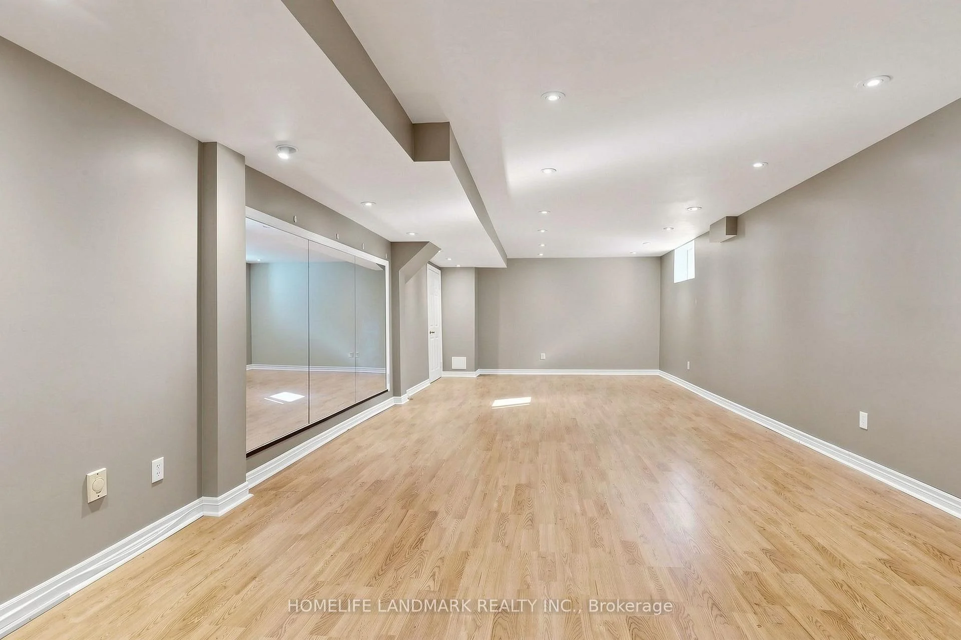 Photo 46 of 23 Hashbury Place, Markham, Thornlea — HOMEH