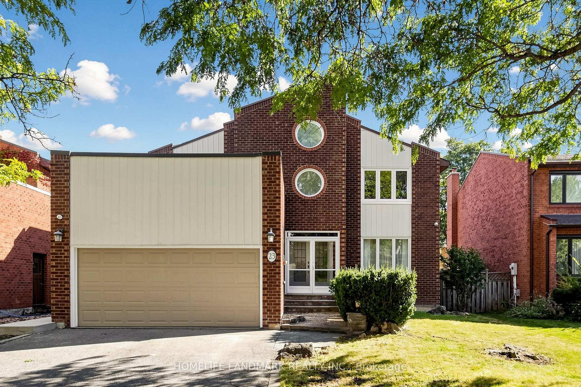 Photo 3 of 23 Hashbury Place, Markham, Thornlea — HOMEH