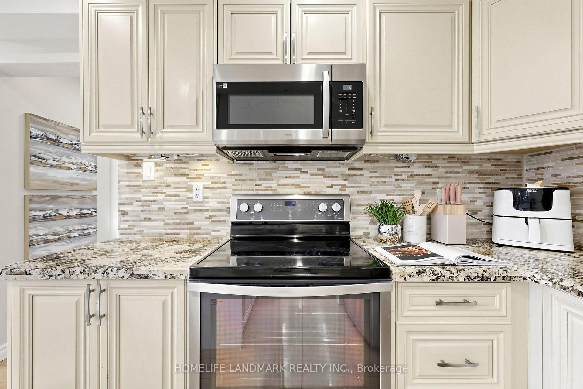 Photo 33 of 23 Hashbury Place, Markham, Thornlea — HOMEH