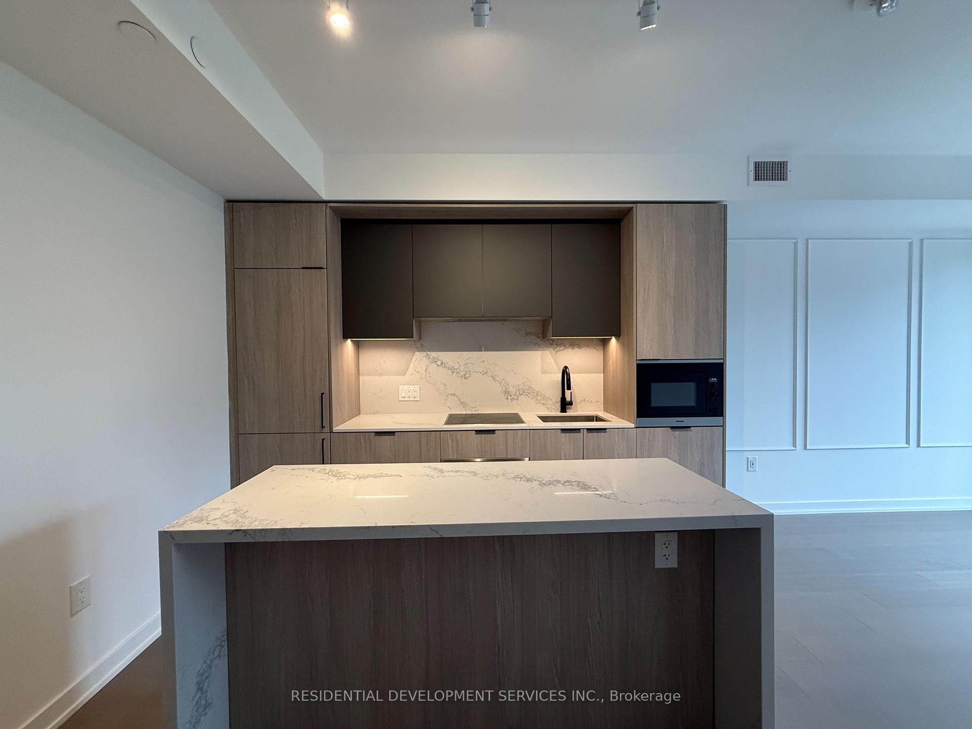 Photo 2 of Unit 703, 123 Portland Street, Toronto, Waterfront Communities — HOMEH