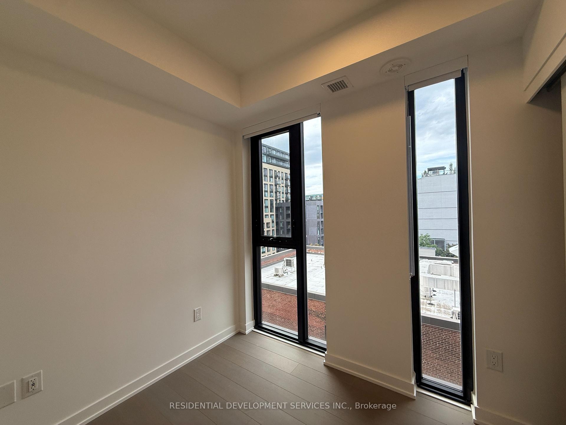 Photo 7 of Unit 703, 123 Portland Street, Toronto, Waterfront Communities — HOMEH