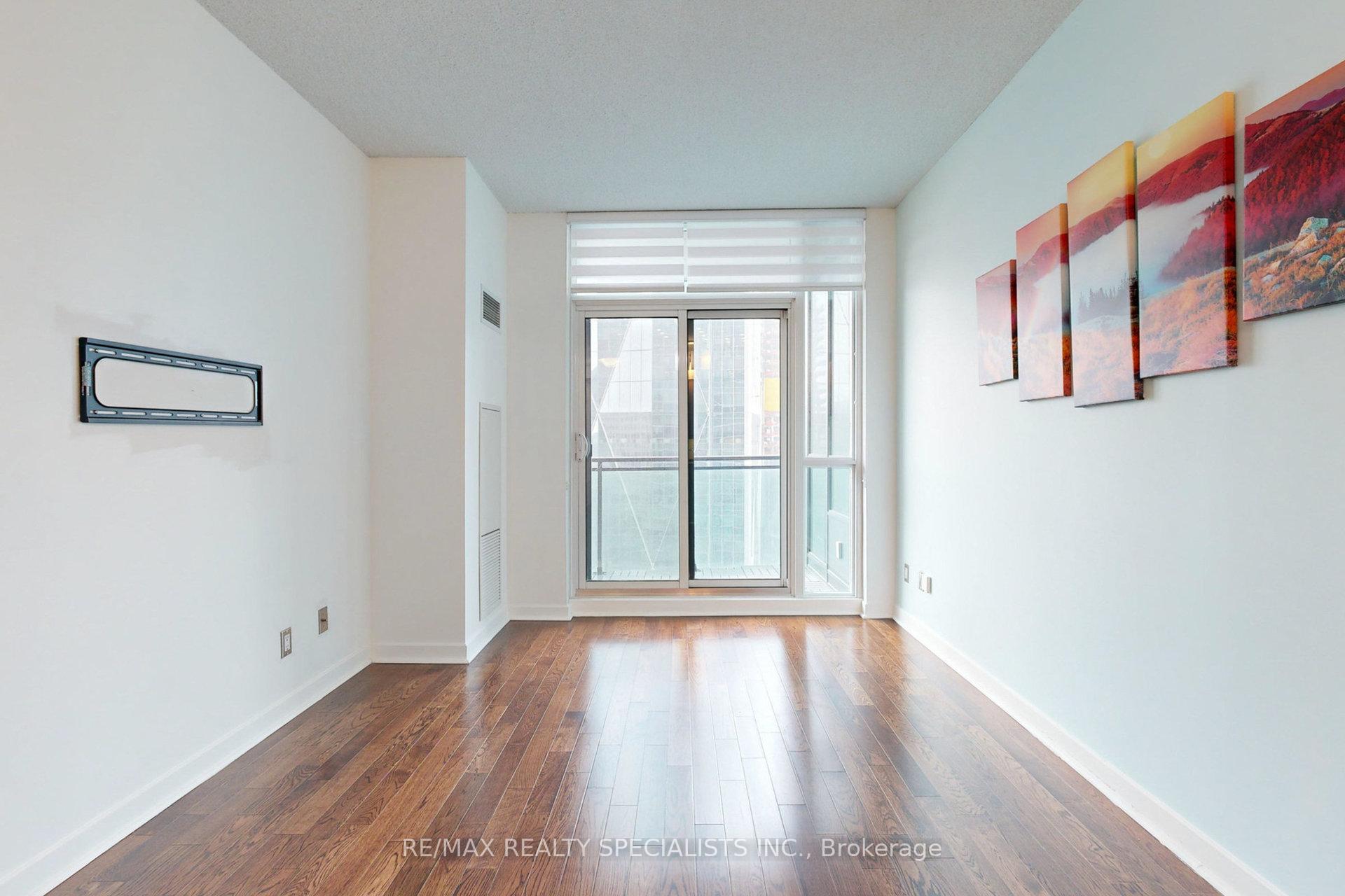 Photo 10 of Unit 3004, 18 Harbour Street, Toronto, Waterfront Communities — HOMEH