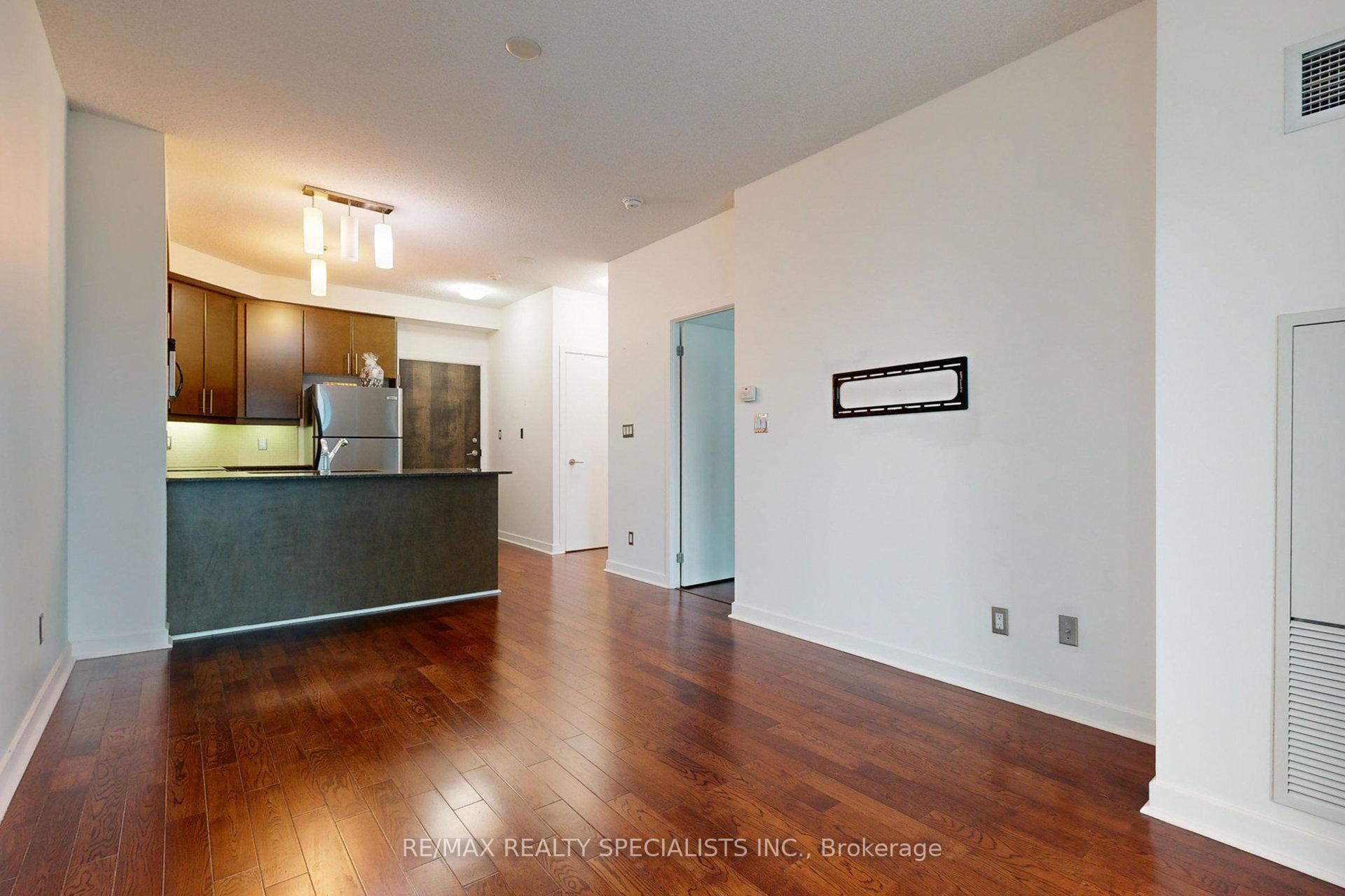 Photo 15 of Unit 3004, 18 Harbour Street, Toronto, Waterfront Communities — HOMEH