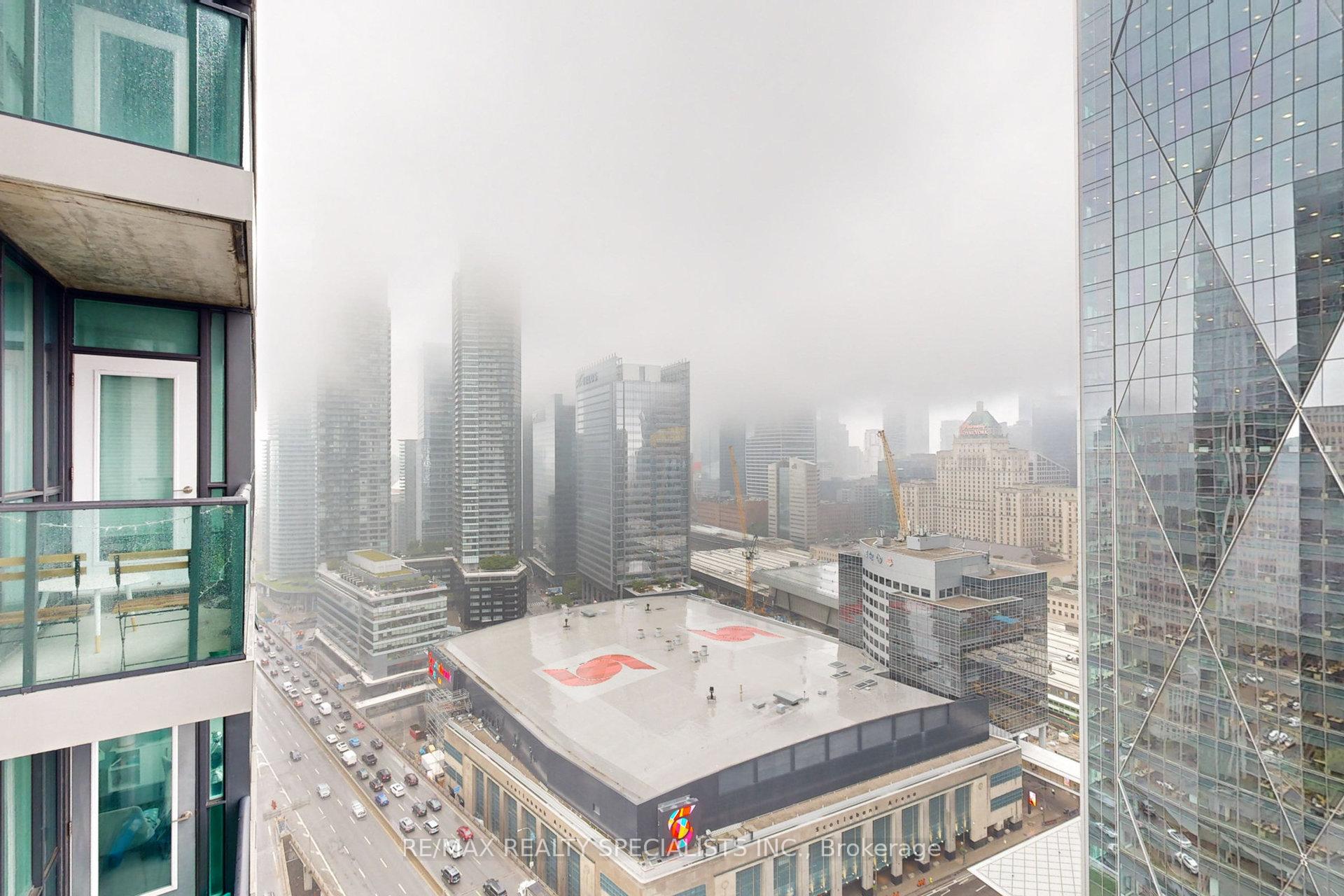 Photo 25 of Unit 3004, 18 Harbour Street, Toronto, Waterfront Communities — HOMEH
