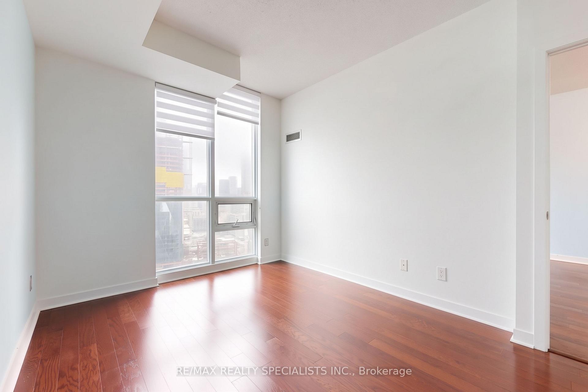 Photo 26 of Unit 3004, 18 Harbour Street, Toronto, Waterfront Communities — HOMEH