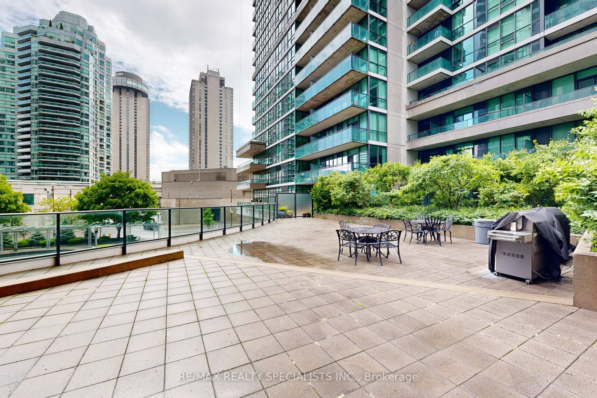 Photo 30 of Unit 3004, 18 Harbour Street, Toronto, Waterfront Communities — HOMEH