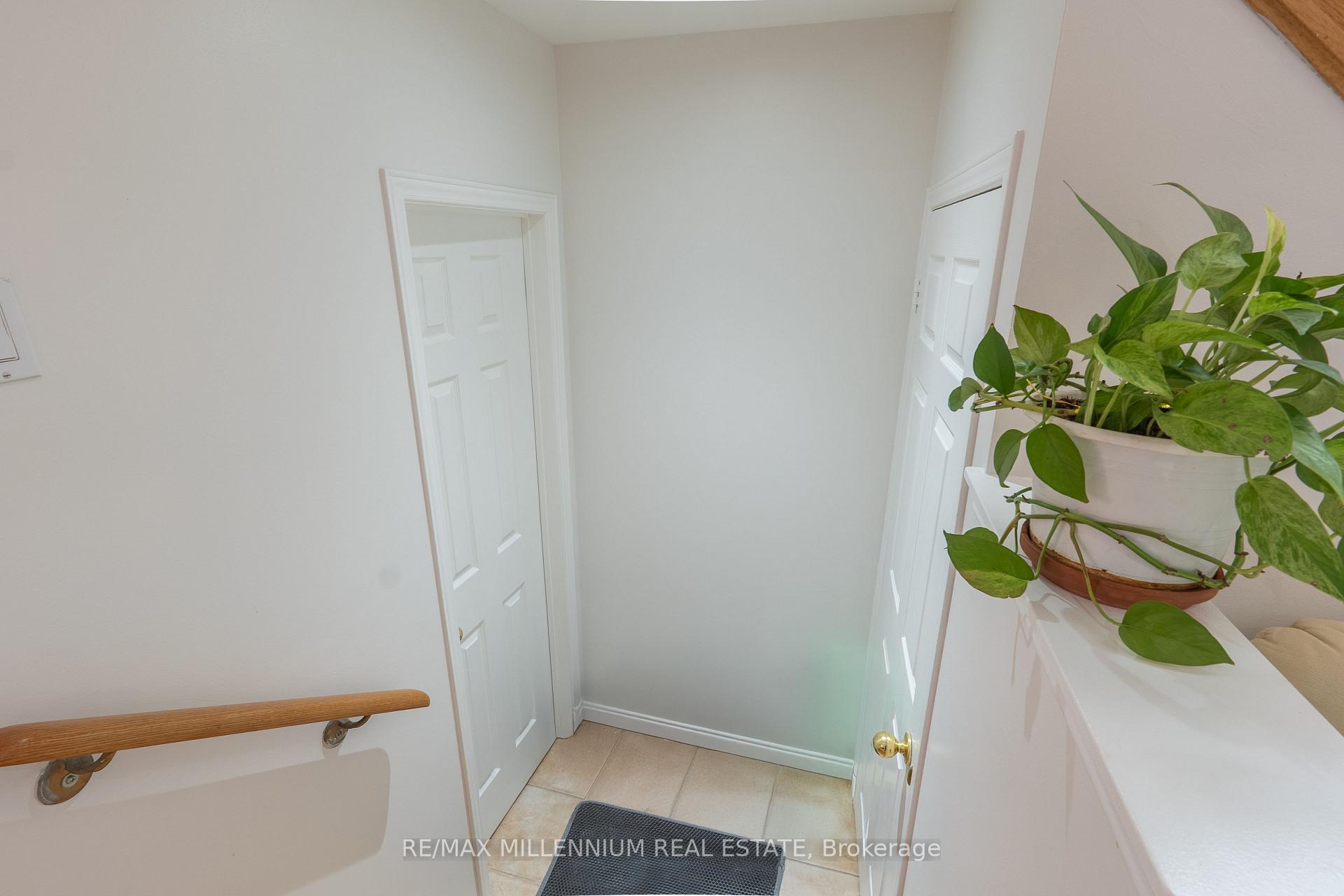 Photo 53 of 90 Ronan Crescent, Vaughan, Sonoma Heights — HOMEH