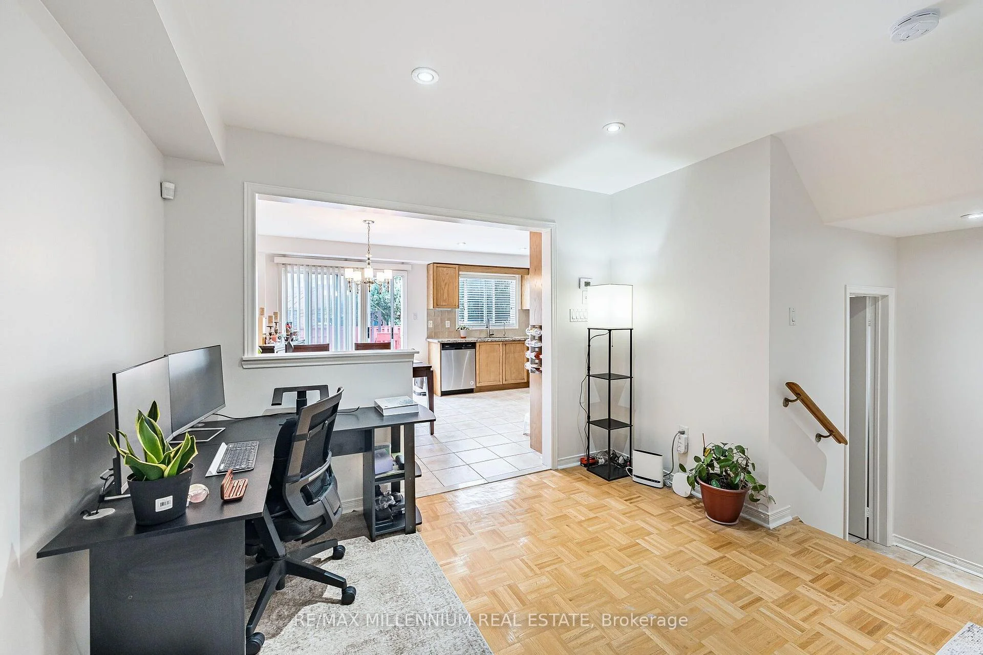 Photo 26 of 90 Ronan Crescent, Vaughan, Sonoma Heights — HOMEH