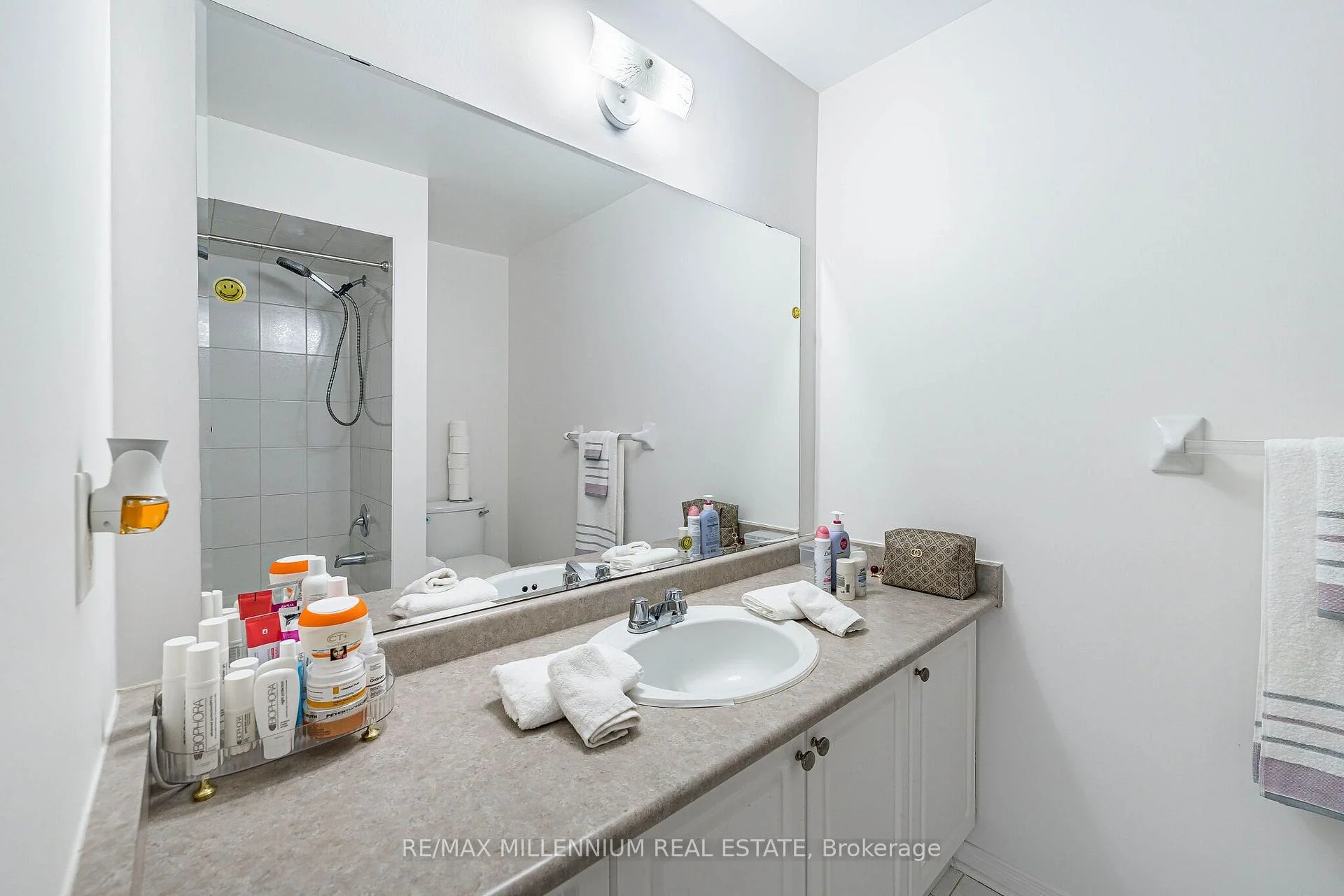 Photo 67 of 90 Ronan Crescent, Vaughan, Sonoma Heights — HOMEH