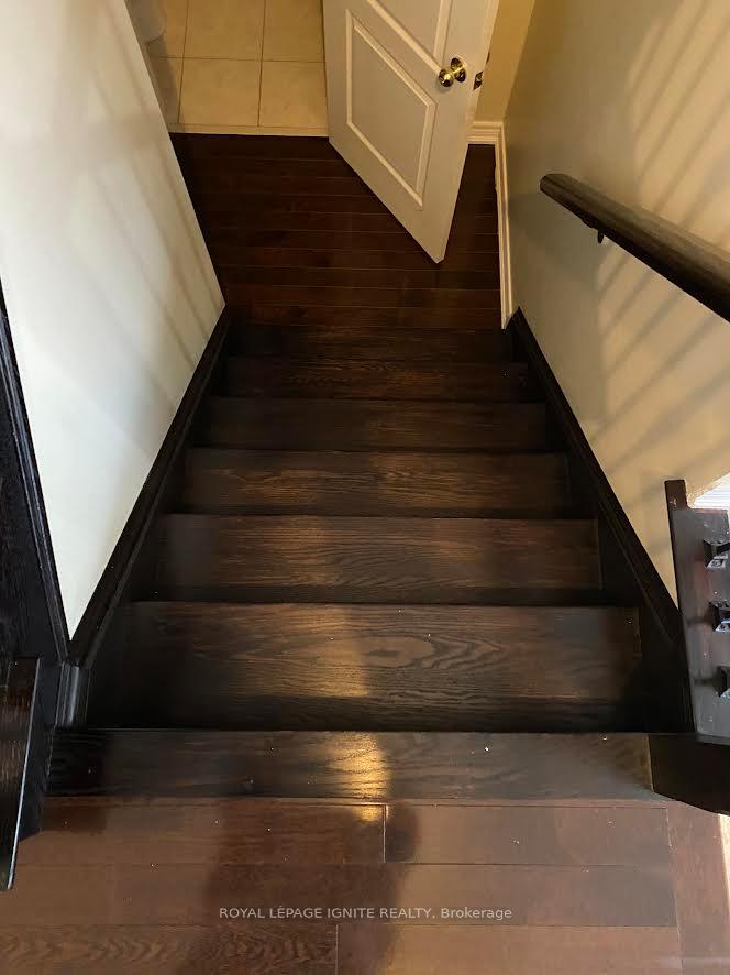 Photo 5 of Unit Upper, 43 Vanderbrink Drive, Brampton, Sandringham-Wellington — HOMEH