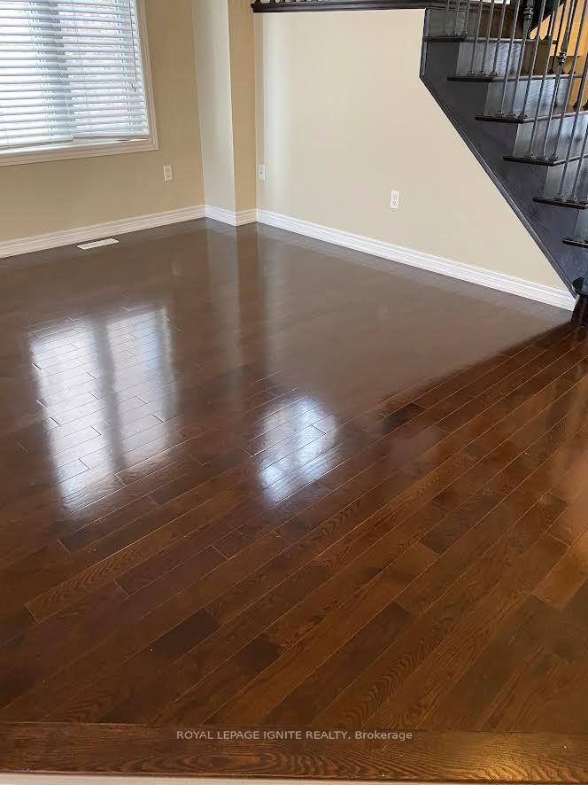 Photo 10 of Unit Upper, 43 Vanderbrink Drive, Brampton, Sandringham-Wellington — HOMEH