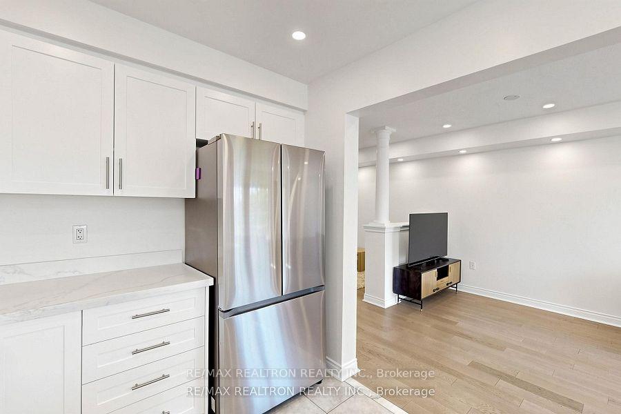 Photo 9 of 54 Panama Place, Brampton, Bram East — HOMEH