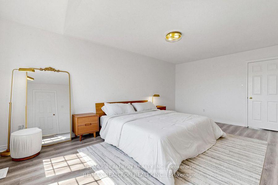 Photo 22 of 54 Panama Place, Brampton, Bram East — HOMEH