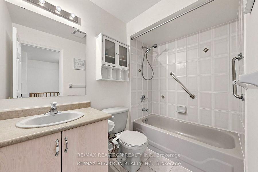 Photo 30 of 54 Panama Place, Brampton, Bram East — HOMEH