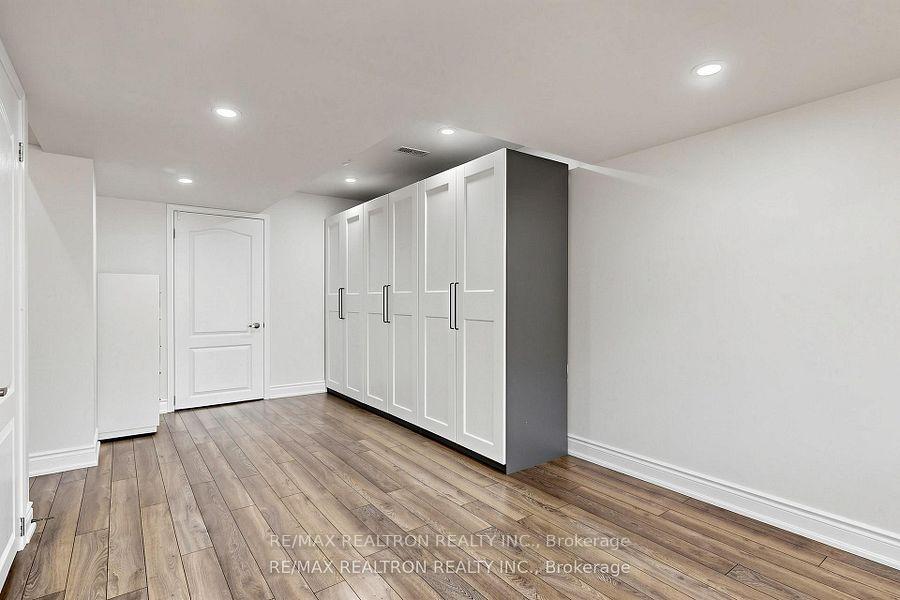 Photo 36 of 54 Panama Place, Brampton, Bram East — HOMEH