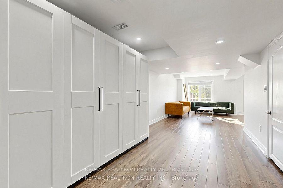 Photo 37 of 54 Panama Place, Brampton, Bram East — HOMEH