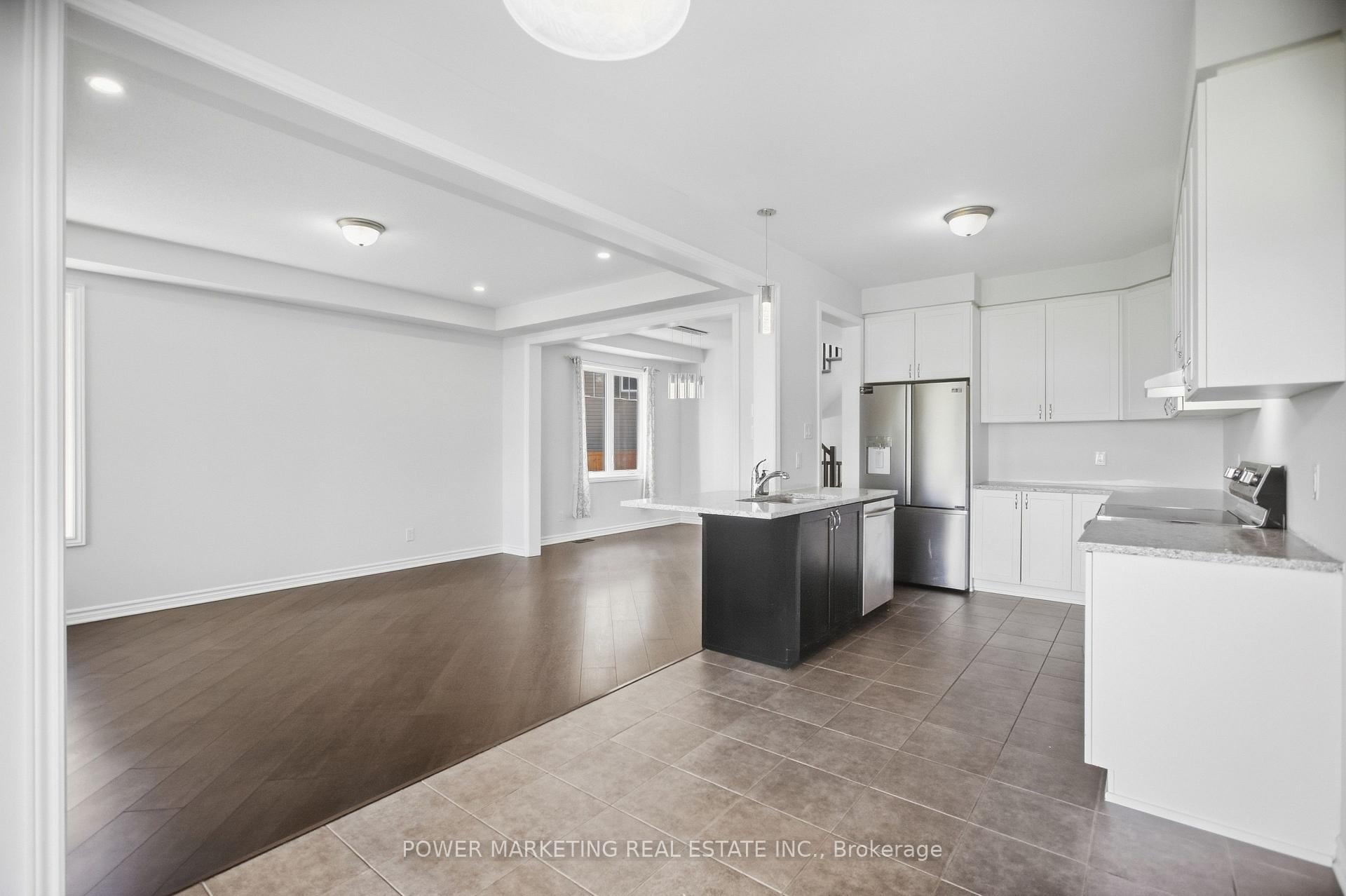 Photo 17 of 618 Monardia Way, Ottawa, Avalon West — HOMEH