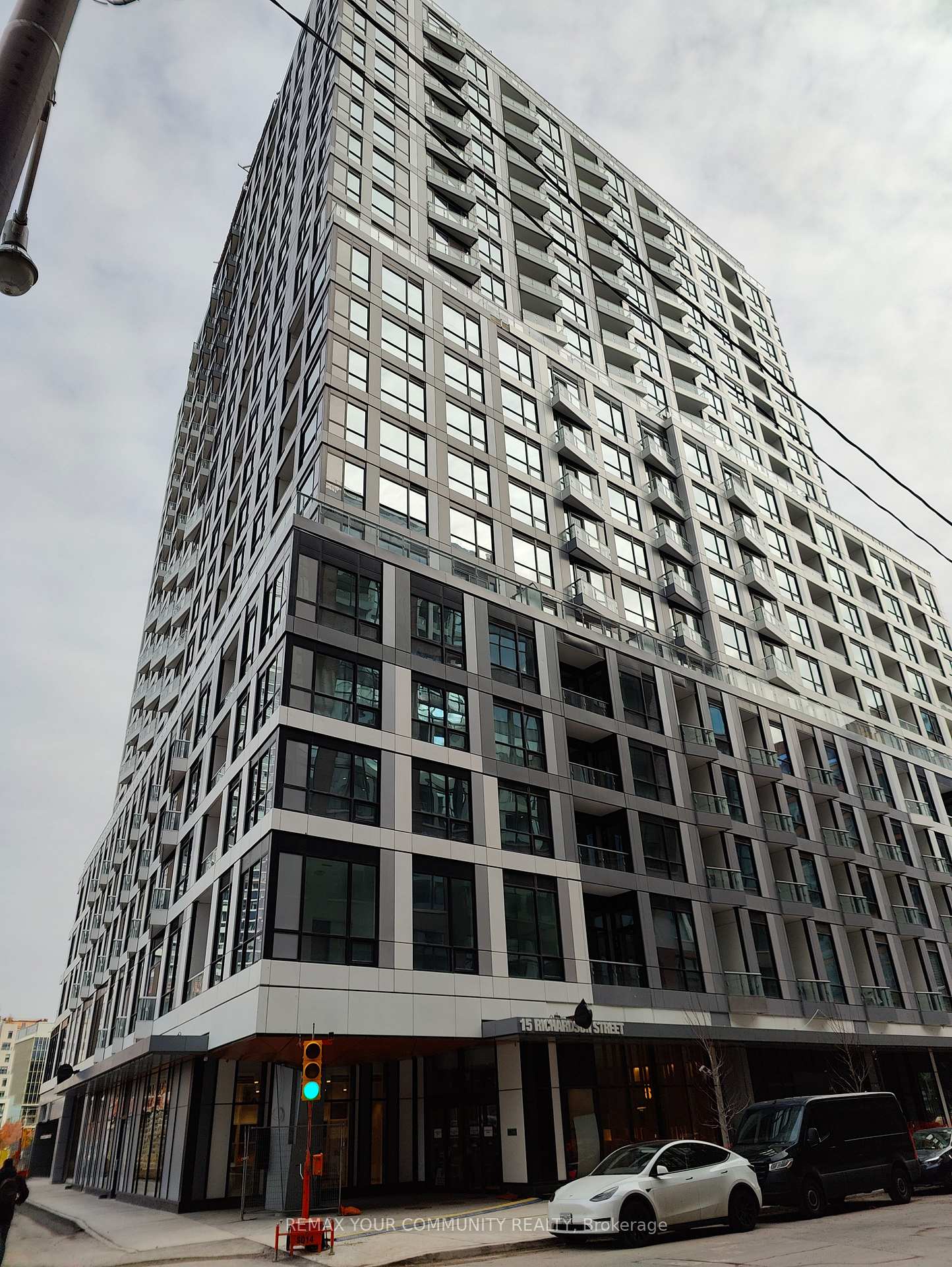 Photo 1 of Unit 2012, 15 Richardson Street, Toronto, Waterfront Communities — HOMEH