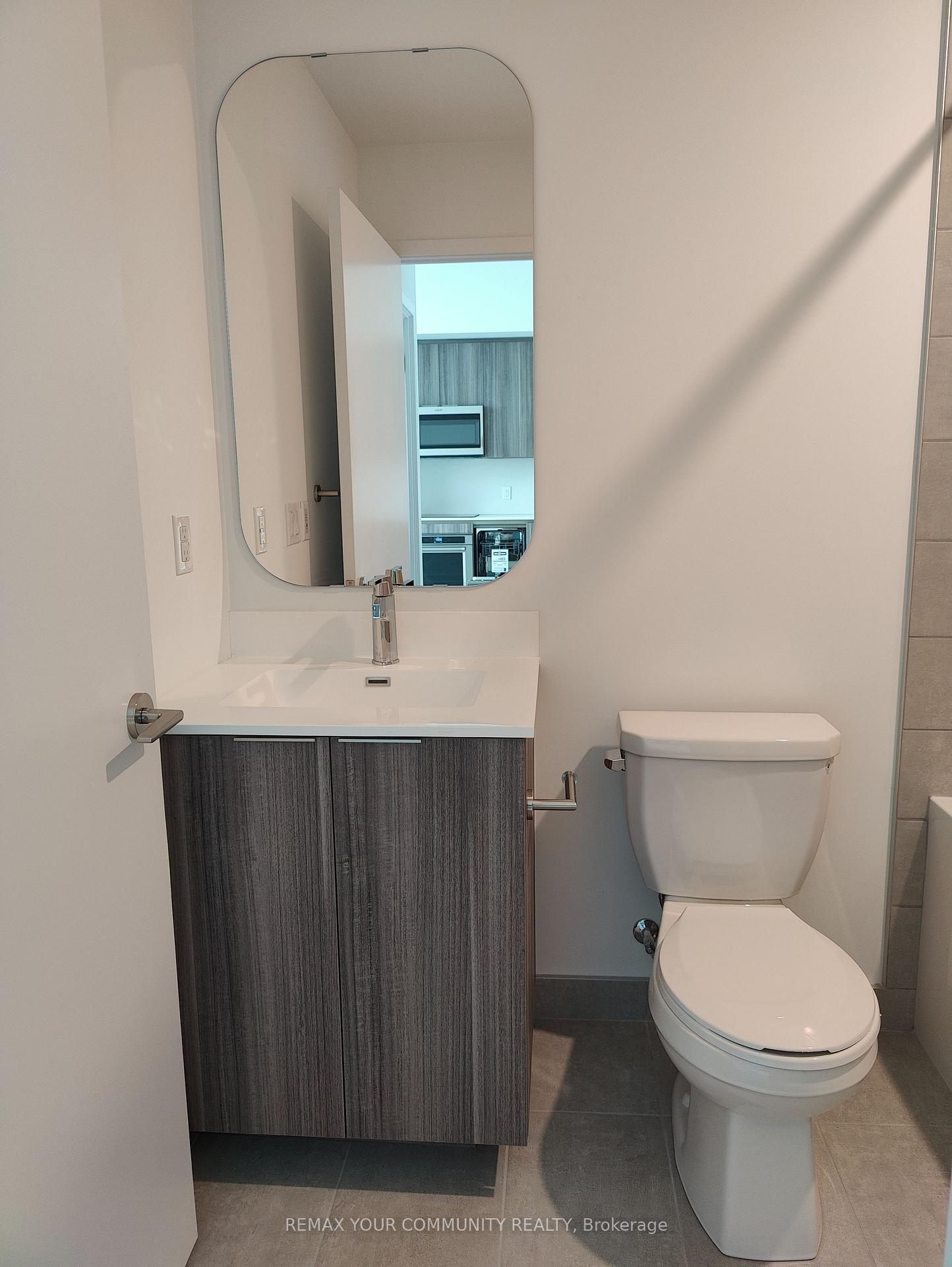 Photo 15 of Unit 2012, 15 Richardson Street, Toronto, Waterfront Communities — HOMEH