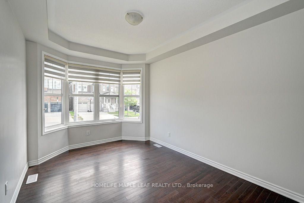 Photo 7 of 236 Ridge Road, Cambridge, Hagey — HOMEH