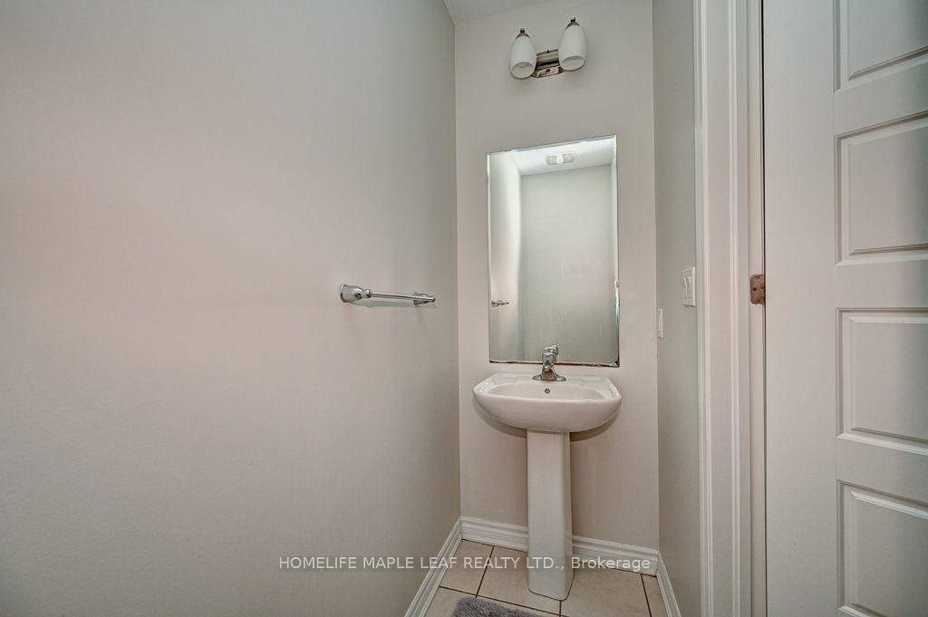 Photo 18 of 236 Ridge Road, Cambridge, Hagey — HOMEH