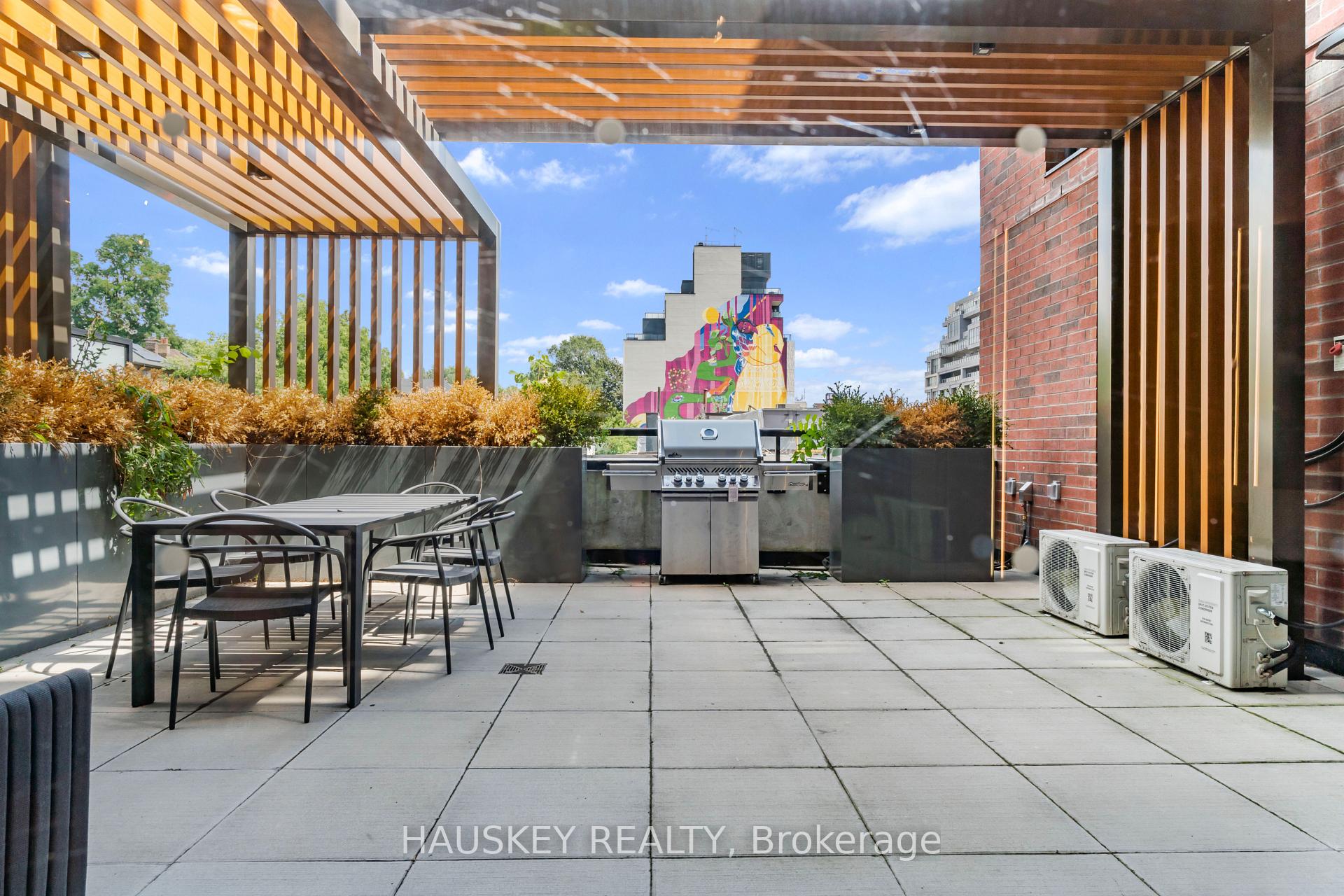 Photo 29 of Unit 707, 185 Alberta Avenue, Toronto, Oakwood Village — HOMEH