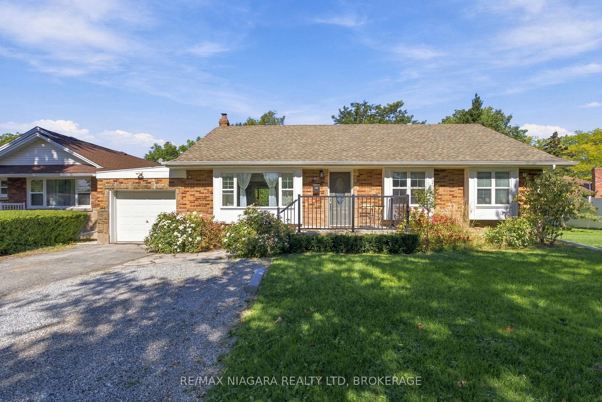 Photo 2 of 97 Glendale Avenue, St. Catharines, Glendale/Glenridge — HOMEH