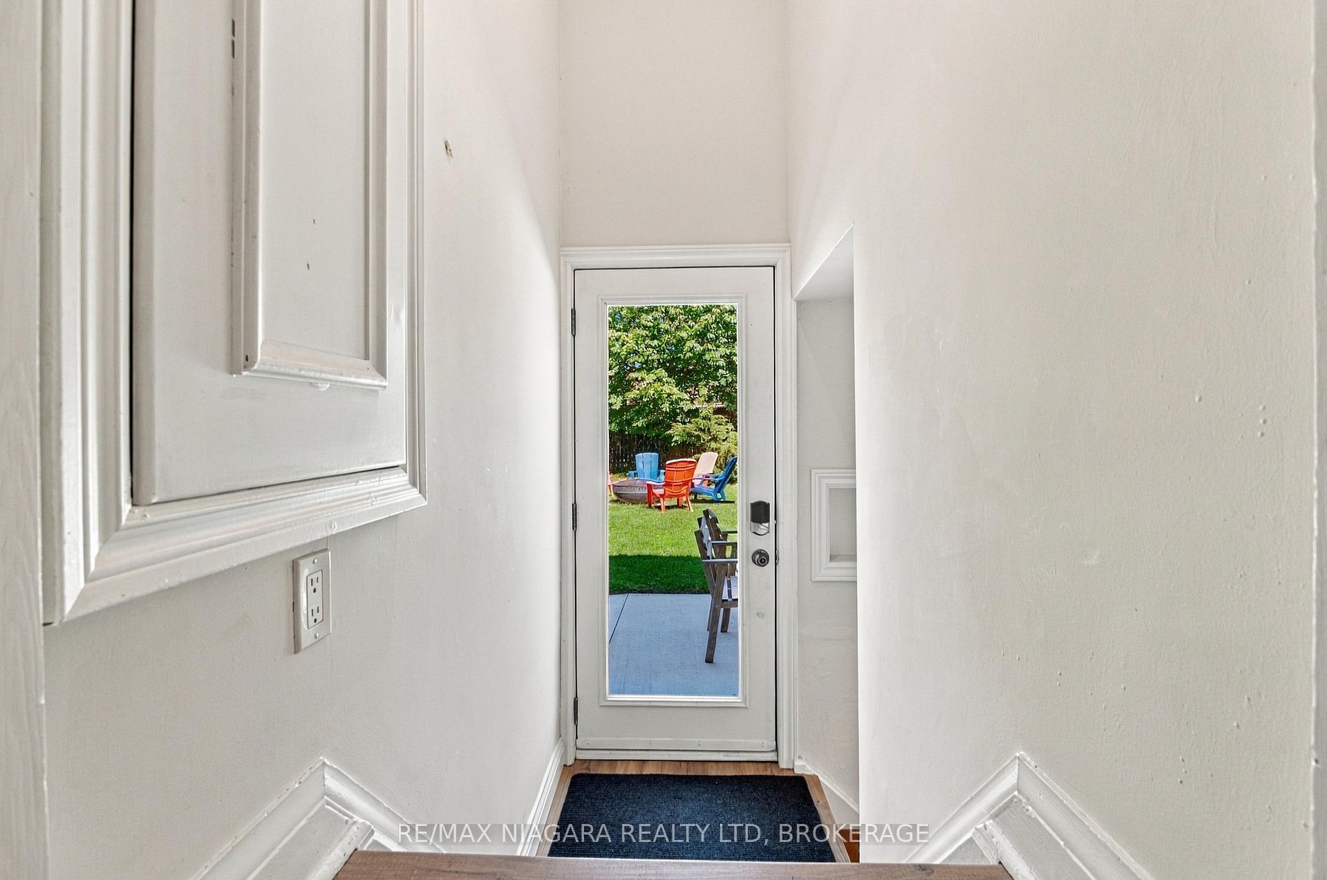 Photo 22 of 97 Glendale Avenue, St. Catharines, Glendale/Glenridge — HOMEH
