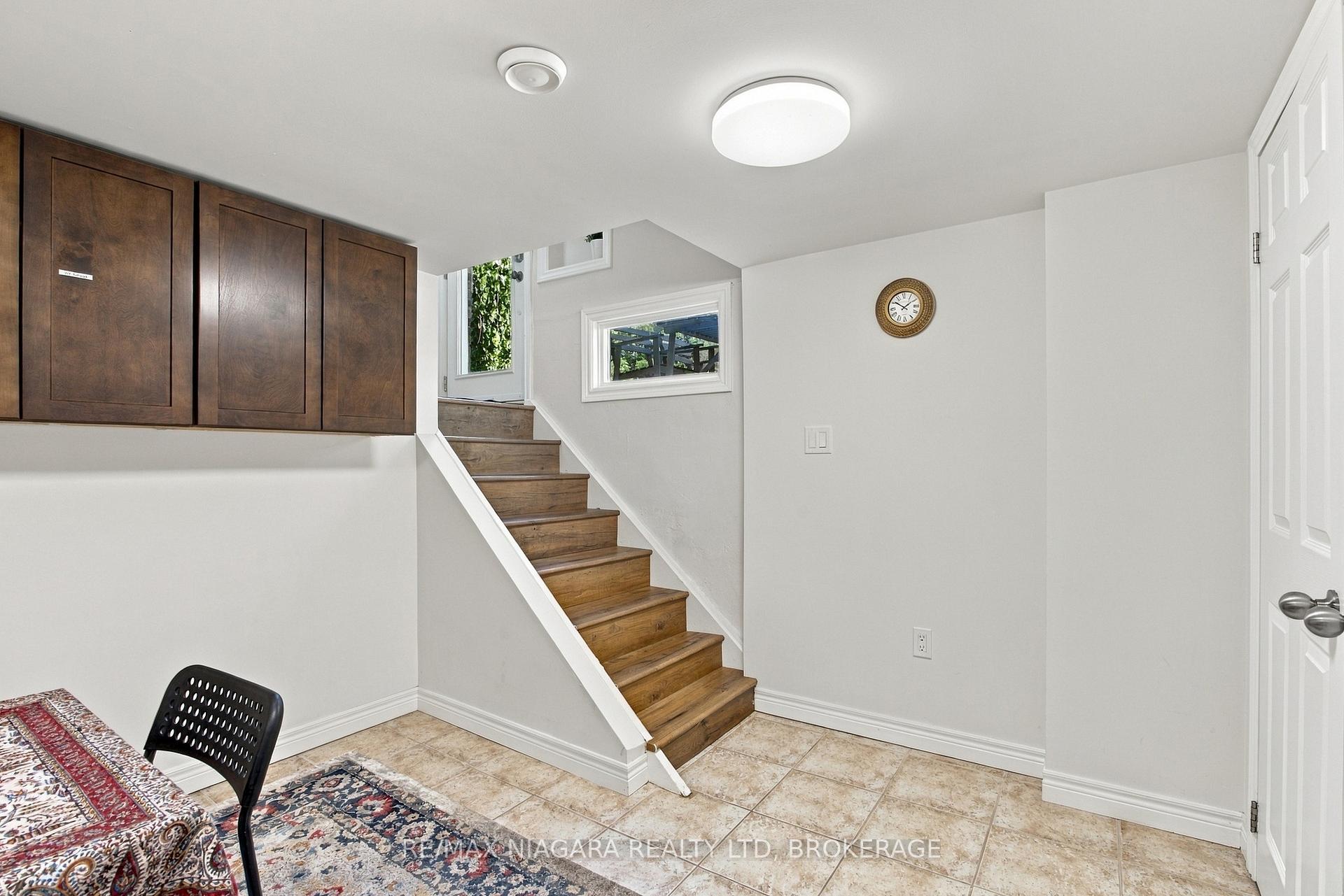 Photo 23 of 97 Glendale Avenue, St. Catharines, Glendale/Glenridge — HOMEH