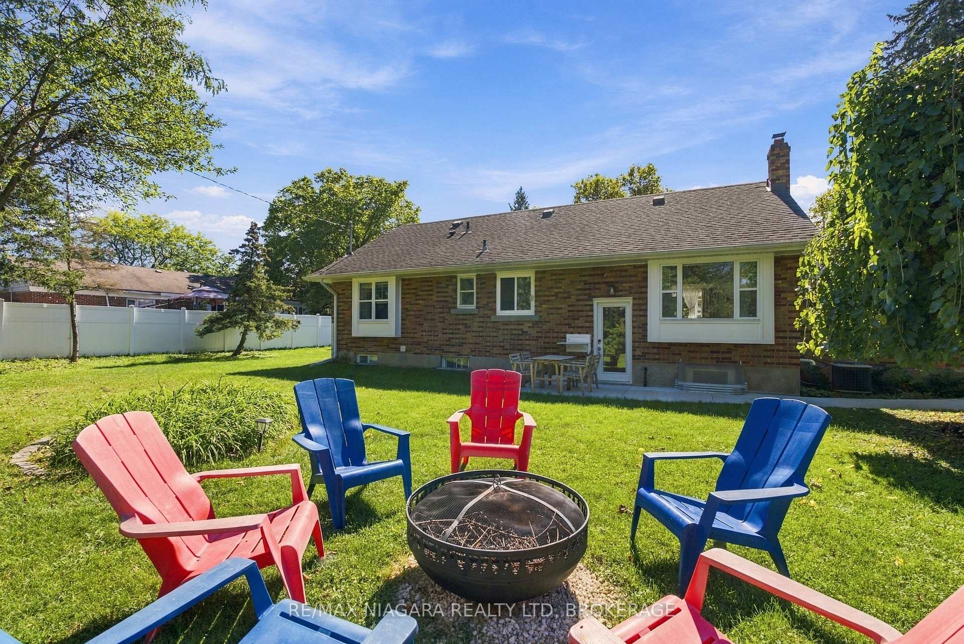 Photo 37 of 97 Glendale Avenue, St. Catharines, Glendale/Glenridge — HOMEH