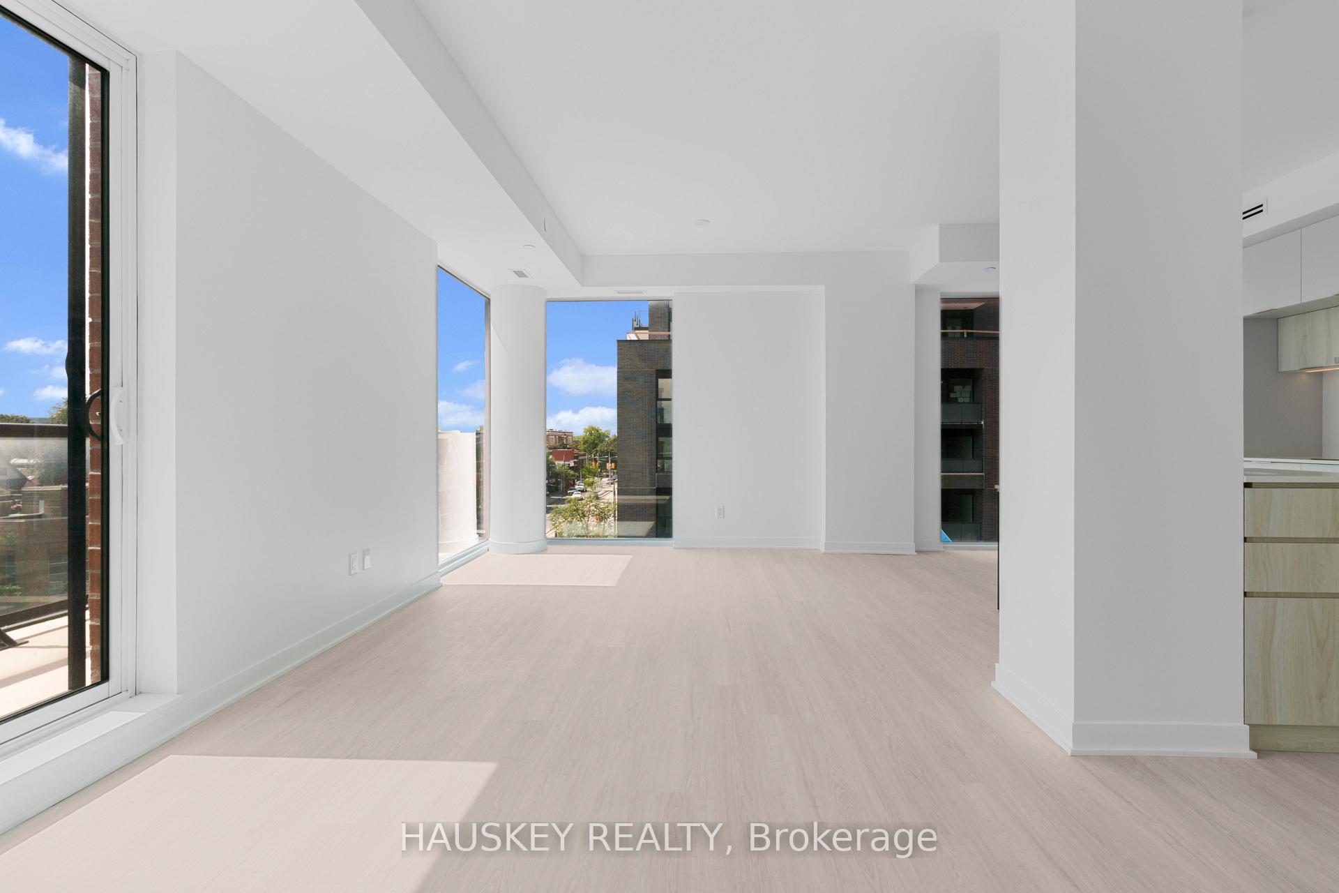 Photo 6 of Unit 508, 185 Alberta Avenue, Toronto, Oakwood Village — HOMEH