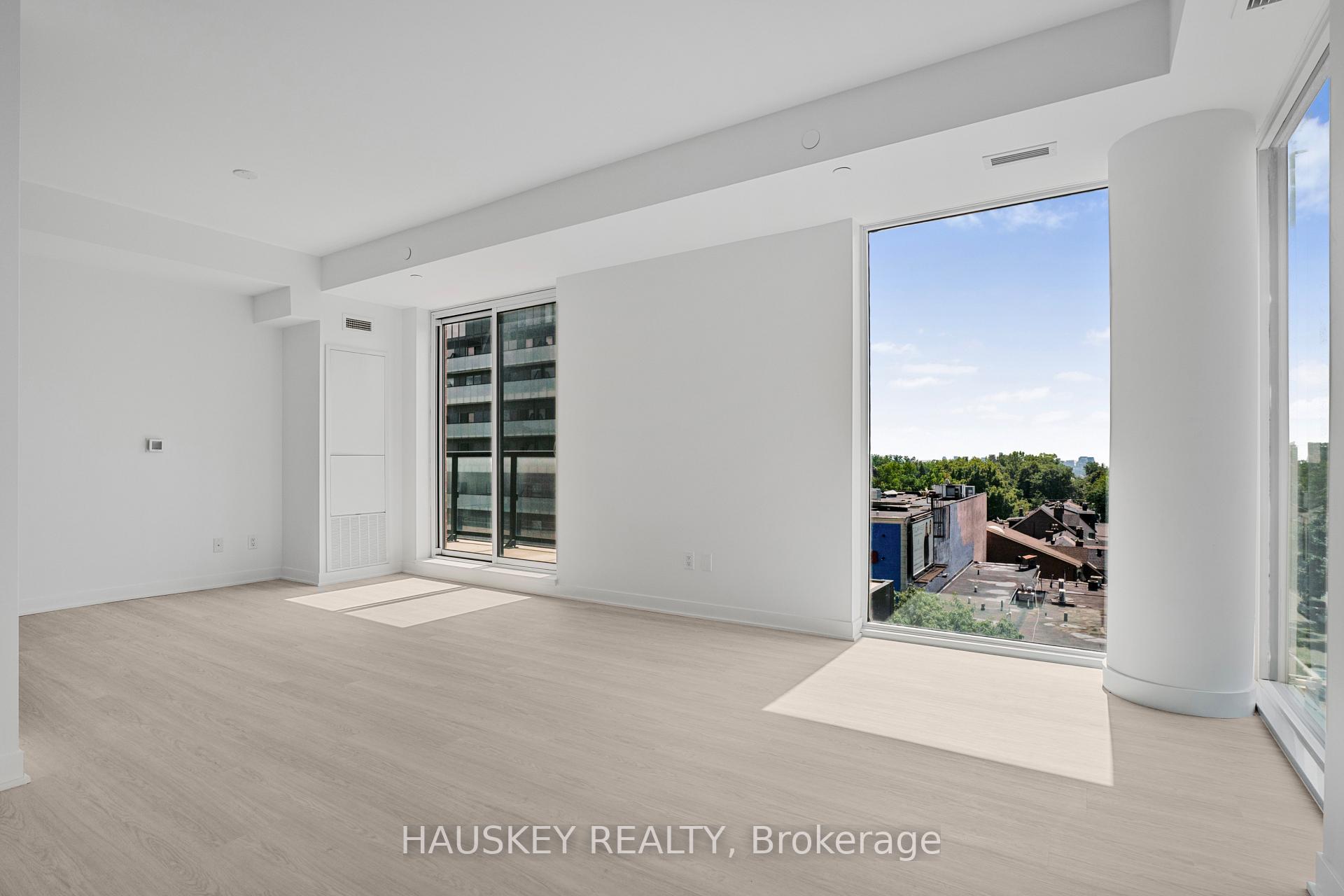 Photo 9 of Unit 508, 185 Alberta Avenue, Toronto, Oakwood Village — HOMEH