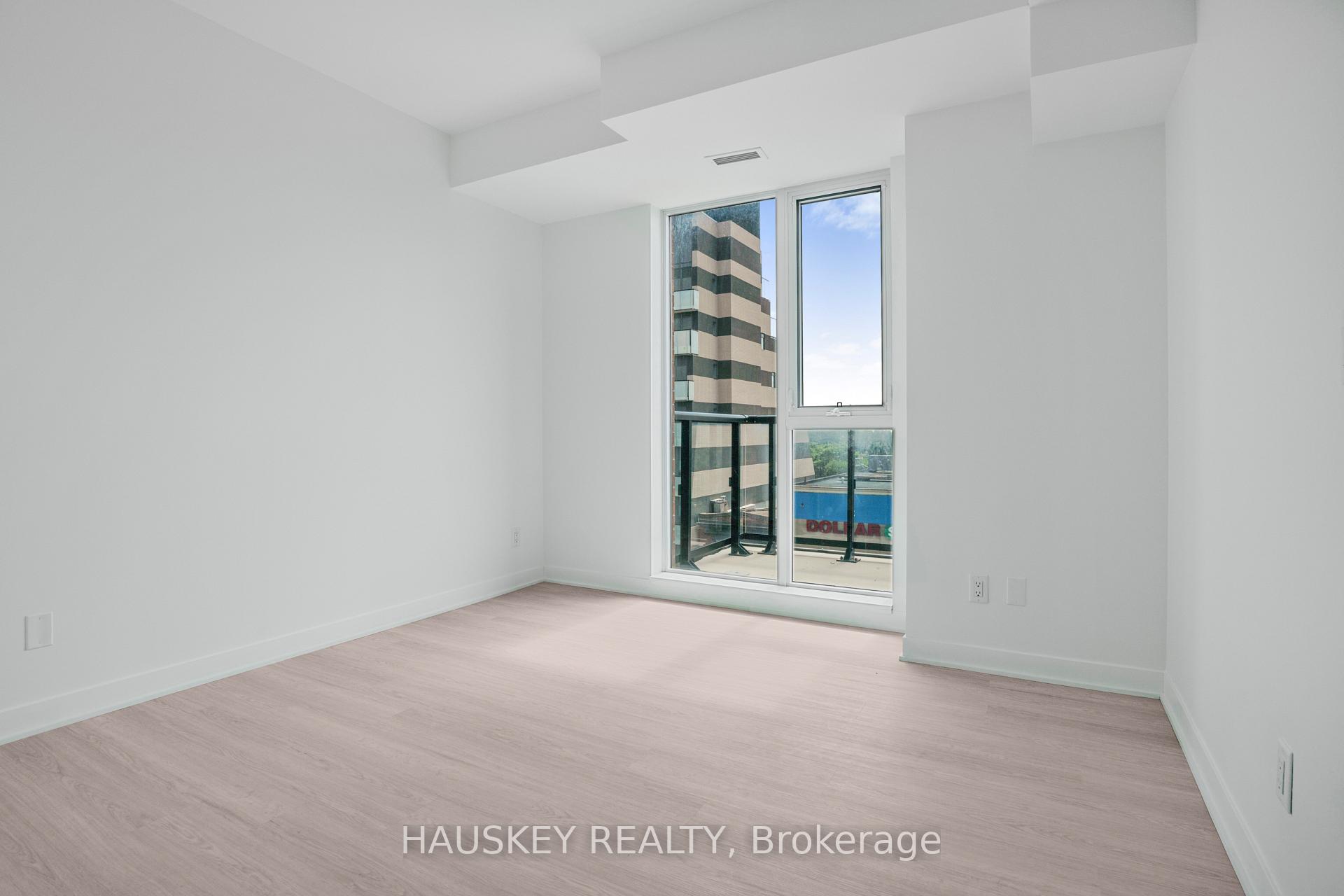 Photo 16 of Unit 508, 185 Alberta Avenue, Toronto, Oakwood Village — HOMEH