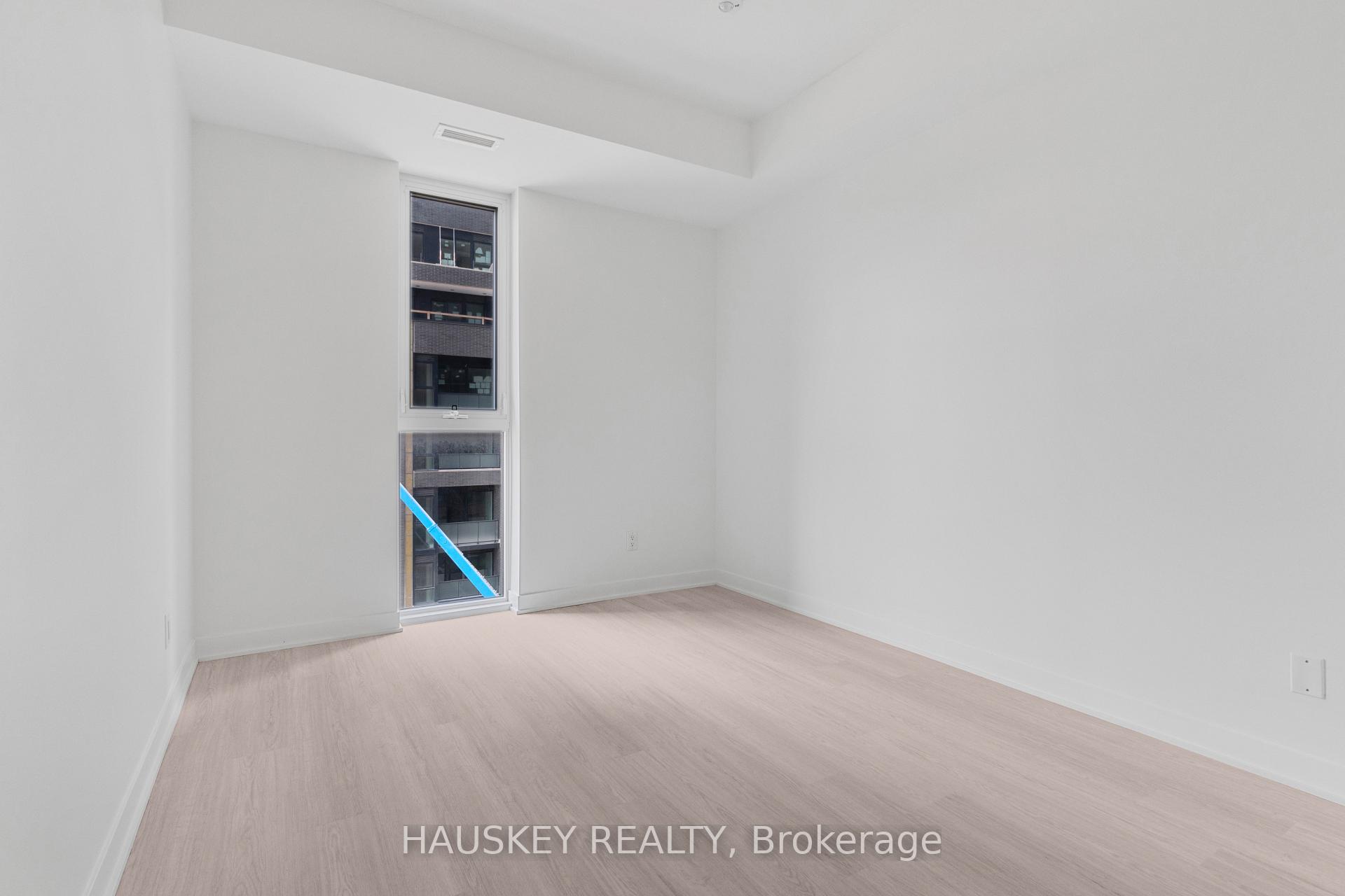 Photo 18 of Unit 508, 185 Alberta Avenue, Toronto, Oakwood Village — HOMEH