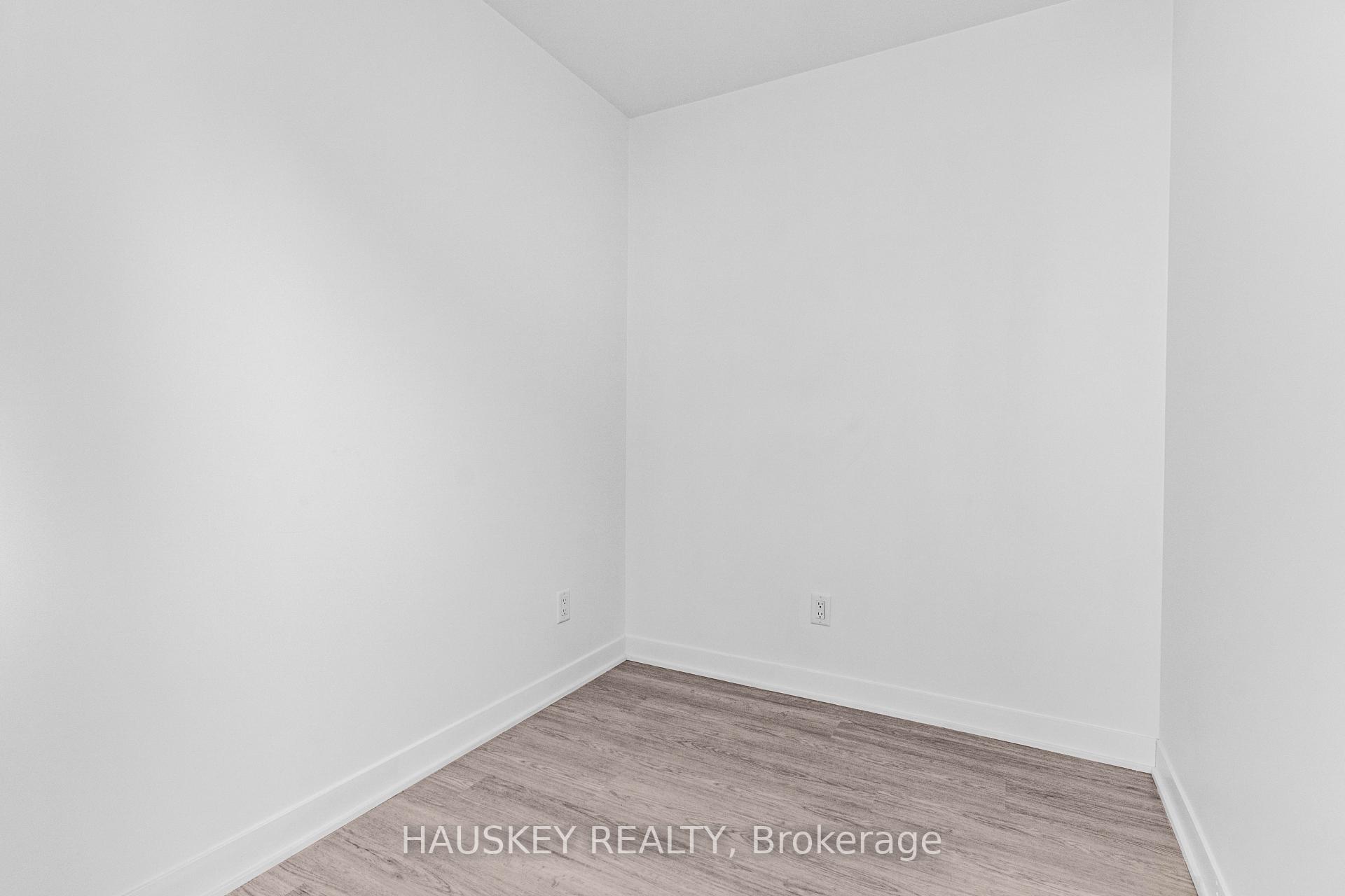 Photo 20 of Unit 508, 185 Alberta Avenue, Toronto, Oakwood Village — HOMEH