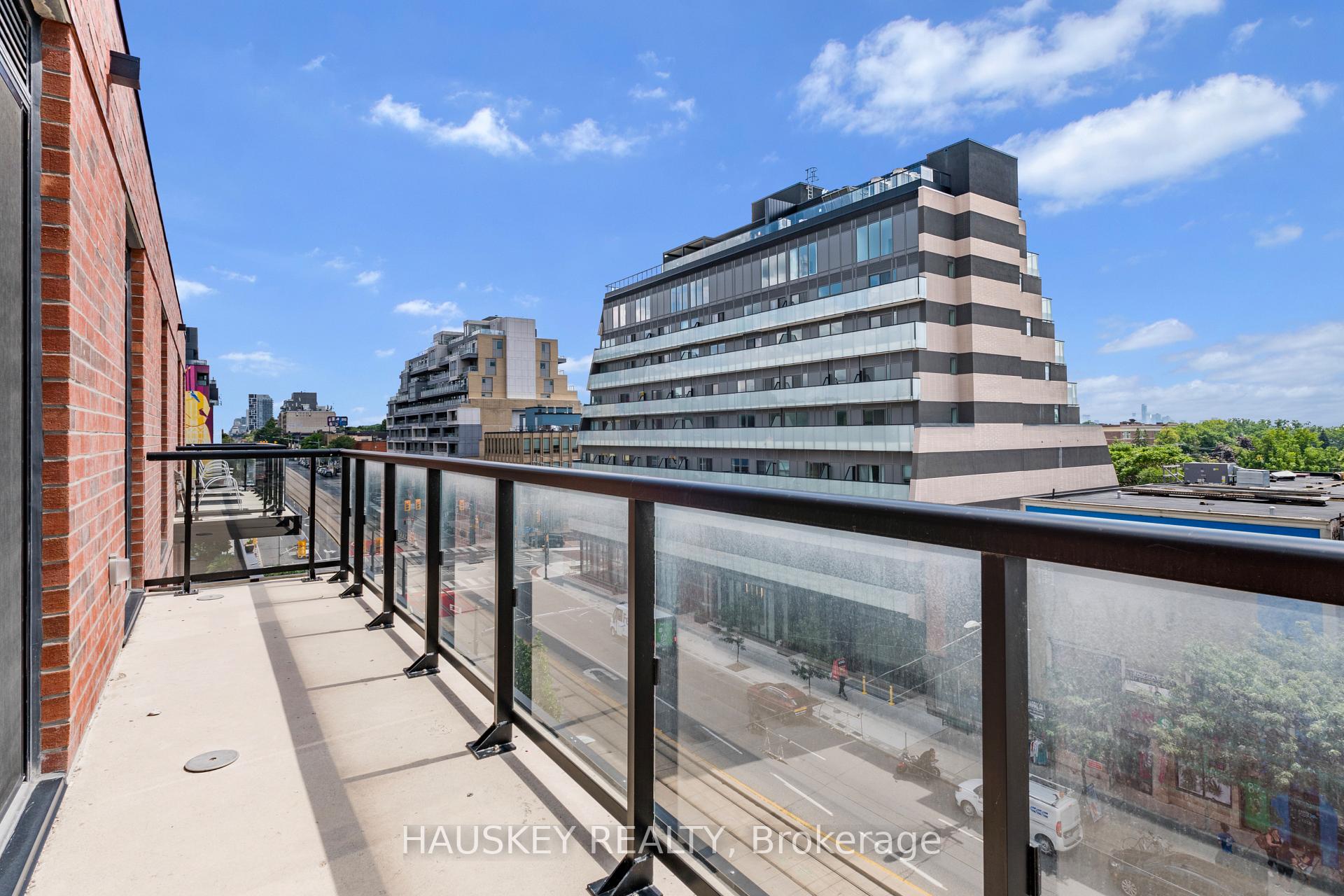Photo 22 of Unit 508, 185 Alberta Avenue, Toronto, Oakwood Village — HOMEH