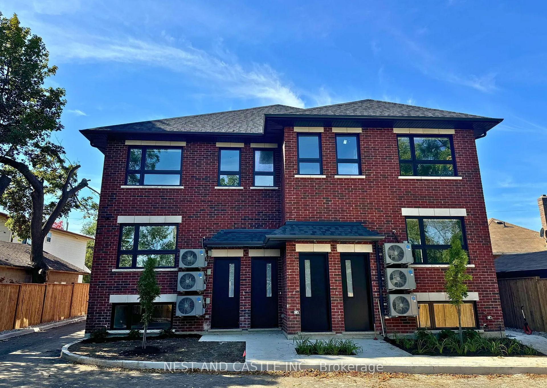 Photo 2 of Unit 2, 20 West Street, Brampton, Downtown Brampton — HOMEH