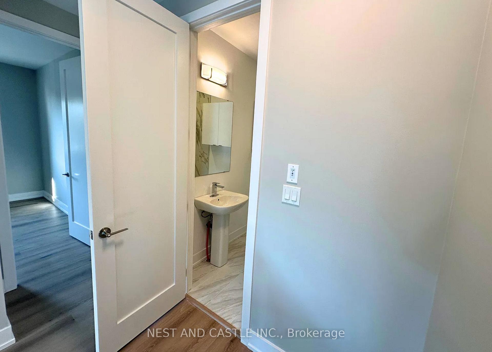 Photo 10 of Unit 2, 20 West Street, Brampton, Downtown Brampton — HOMEH