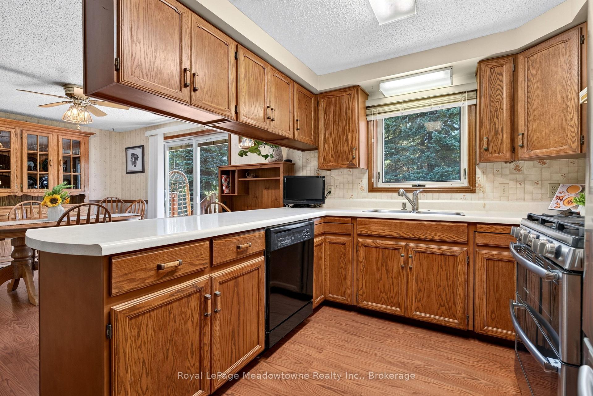 Photo 13 of 4095 20 Side Road, Milton, Rural Nassagaweya — HOMEH