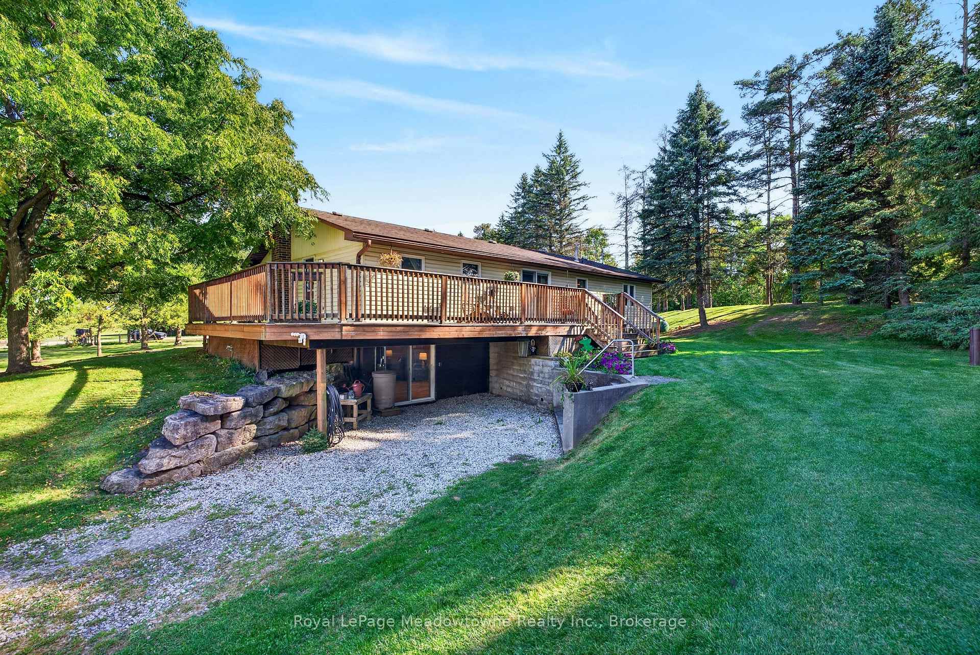 Photo 33 of 4095 20 Side Road, Milton, Rural Nassagaweya — HOMEH