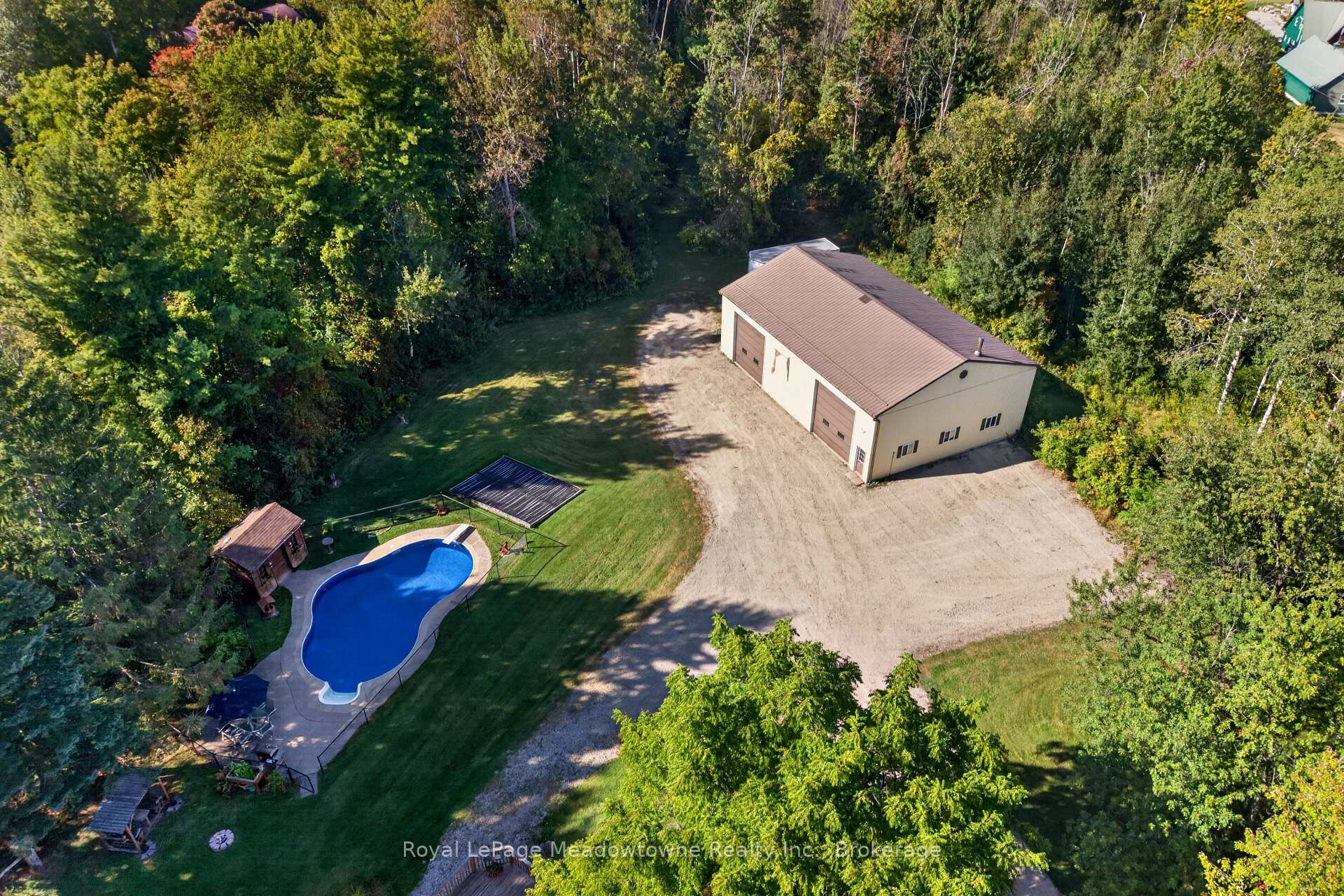 Photo 46 of 4095 20 Side Road, Milton, Rural Nassagaweya — HOMEH