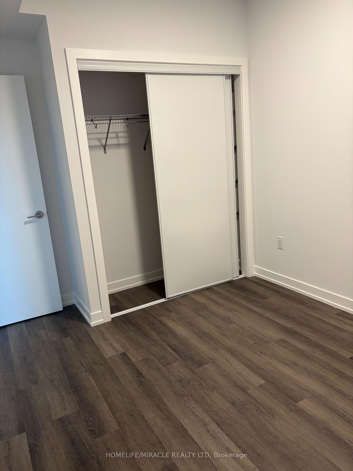 Photo 10 of Unit 1209, 21 Meadowdale Road, Vaughan, Concord — HOMEH