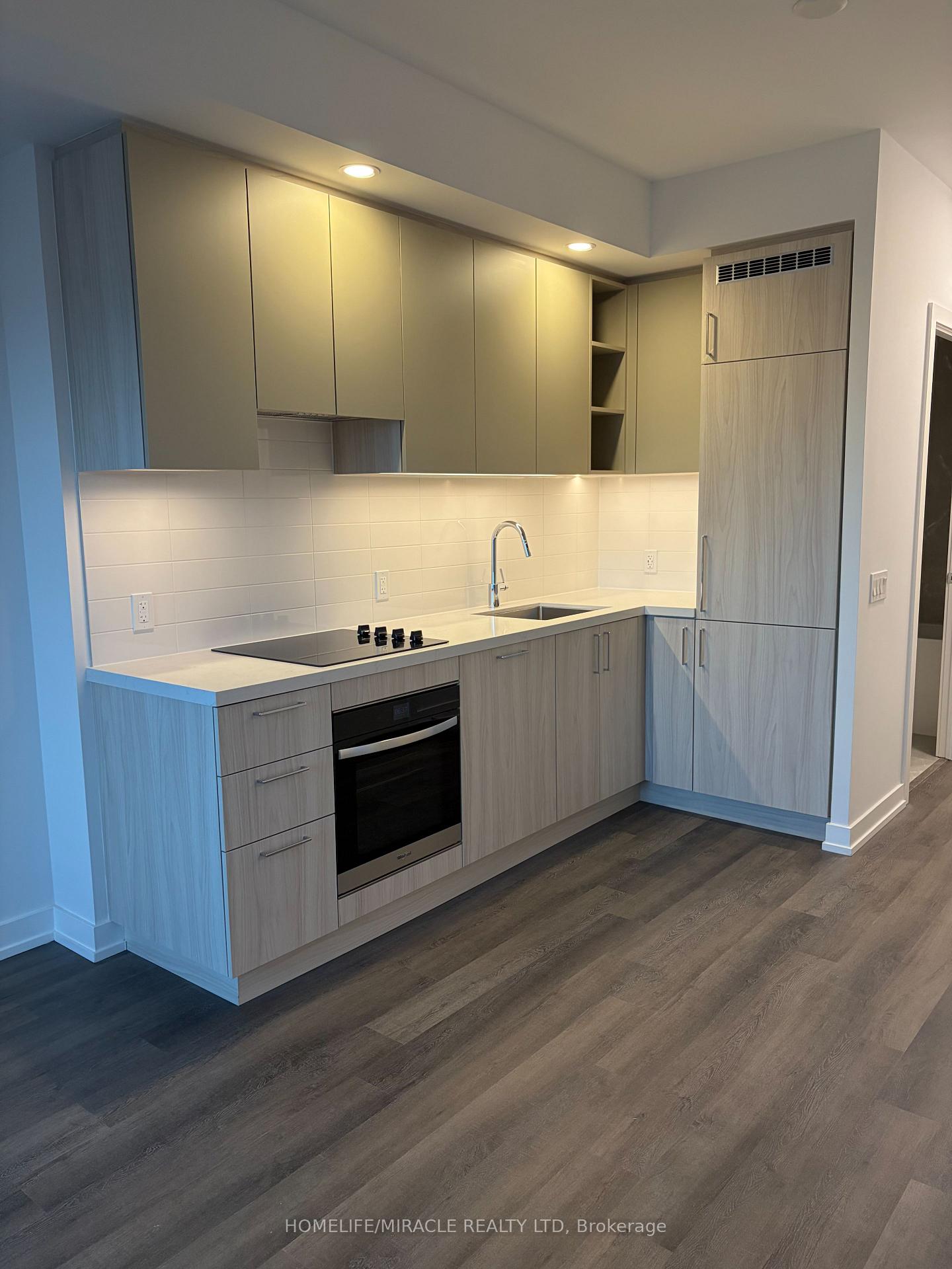 Photo 13 of Unit 1209, 21 Meadowdale Road, Vaughan, Concord — HOMEH