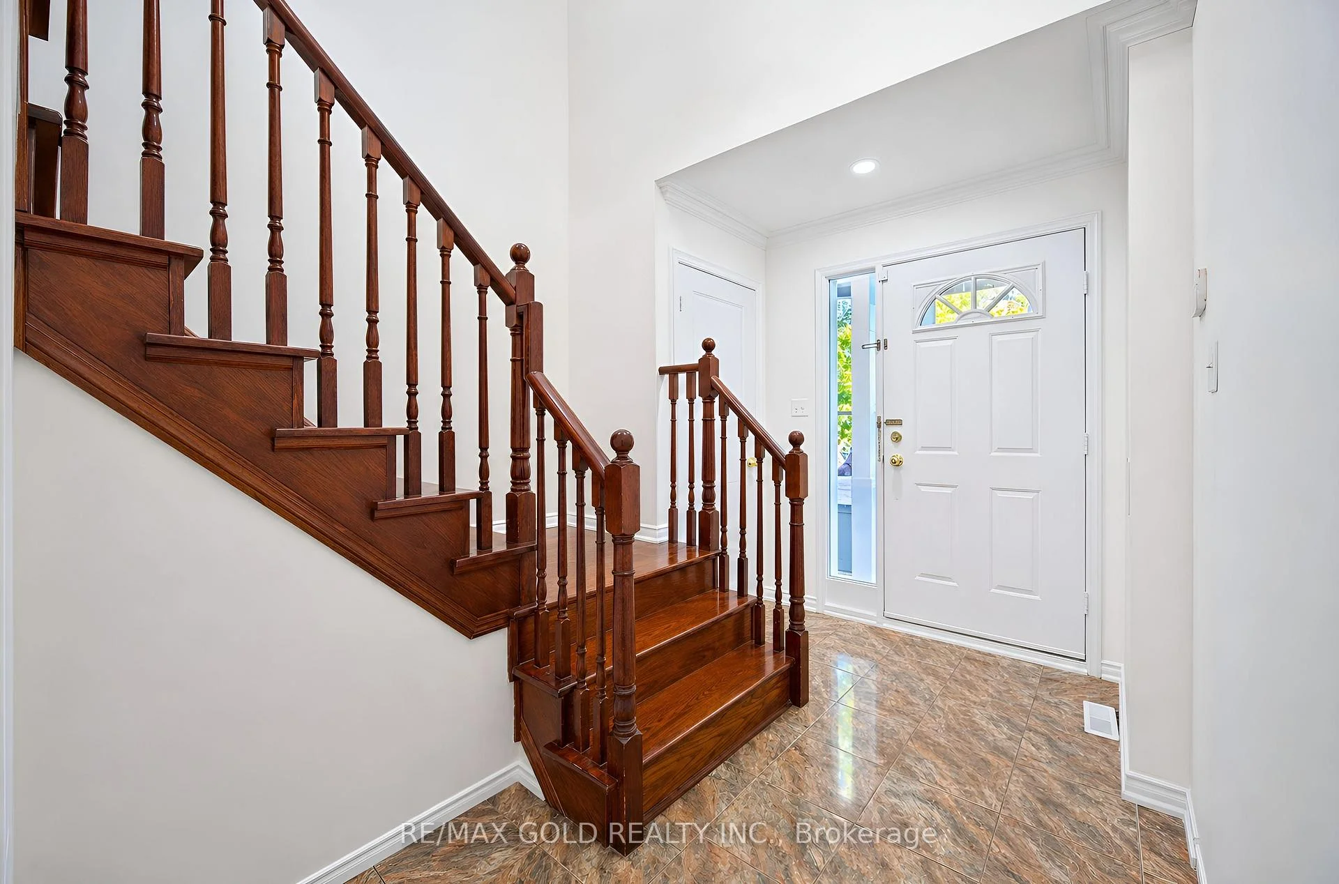 Photo 6 of 15 Amazon Court, Brampton, Sandringham-Wellington — HOMEH