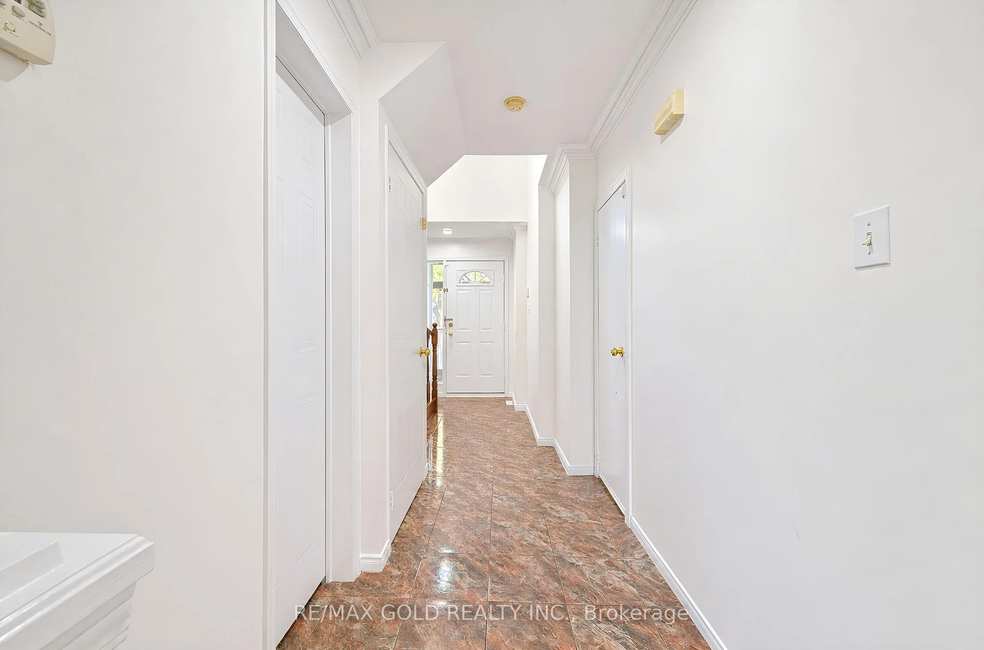 Photo 7 of 15 Amazon Court, Brampton, Sandringham-Wellington — HOMEH