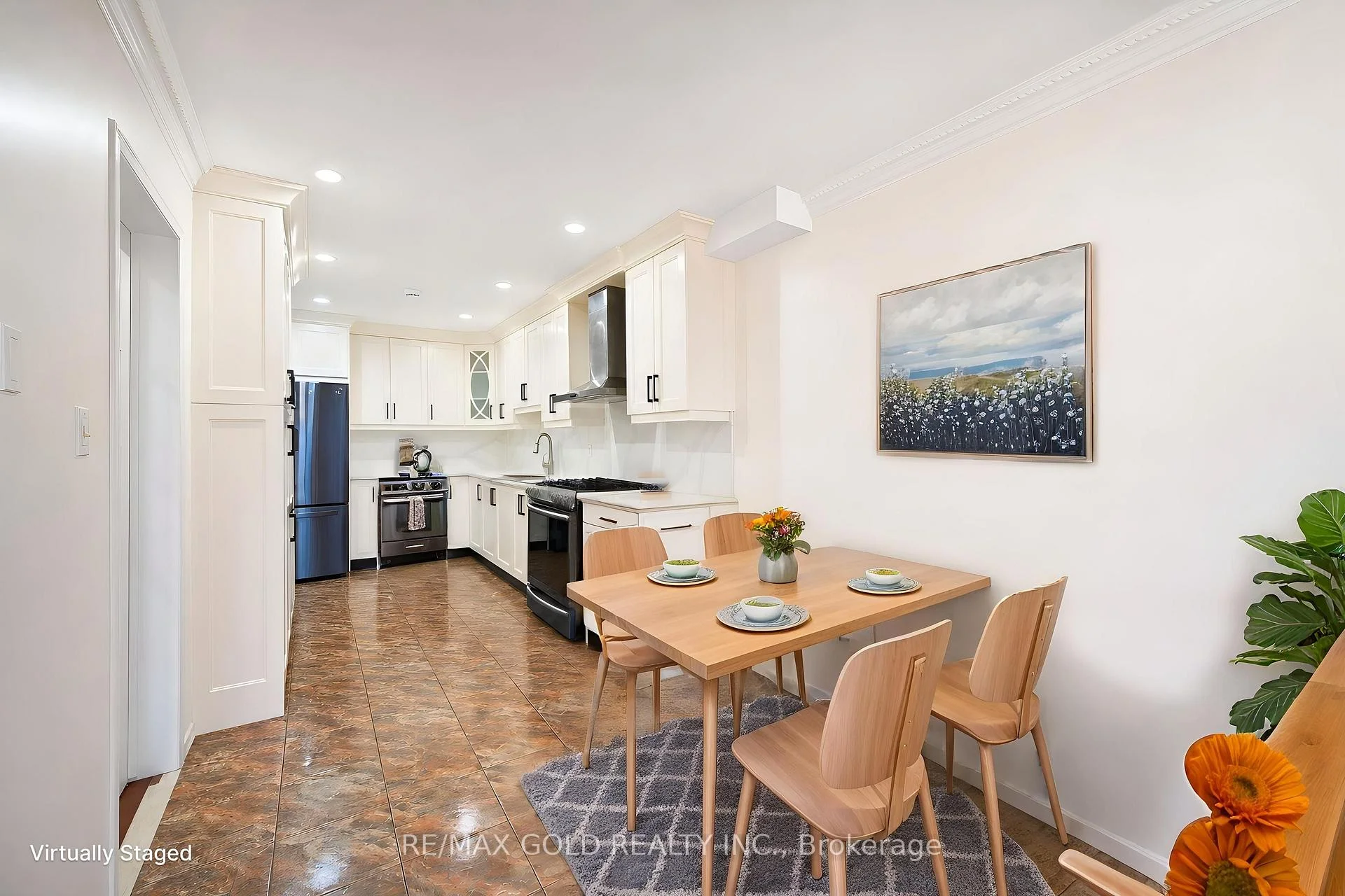 Photo 13 of 15 Amazon Court, Brampton, Sandringham-Wellington — HOMEH