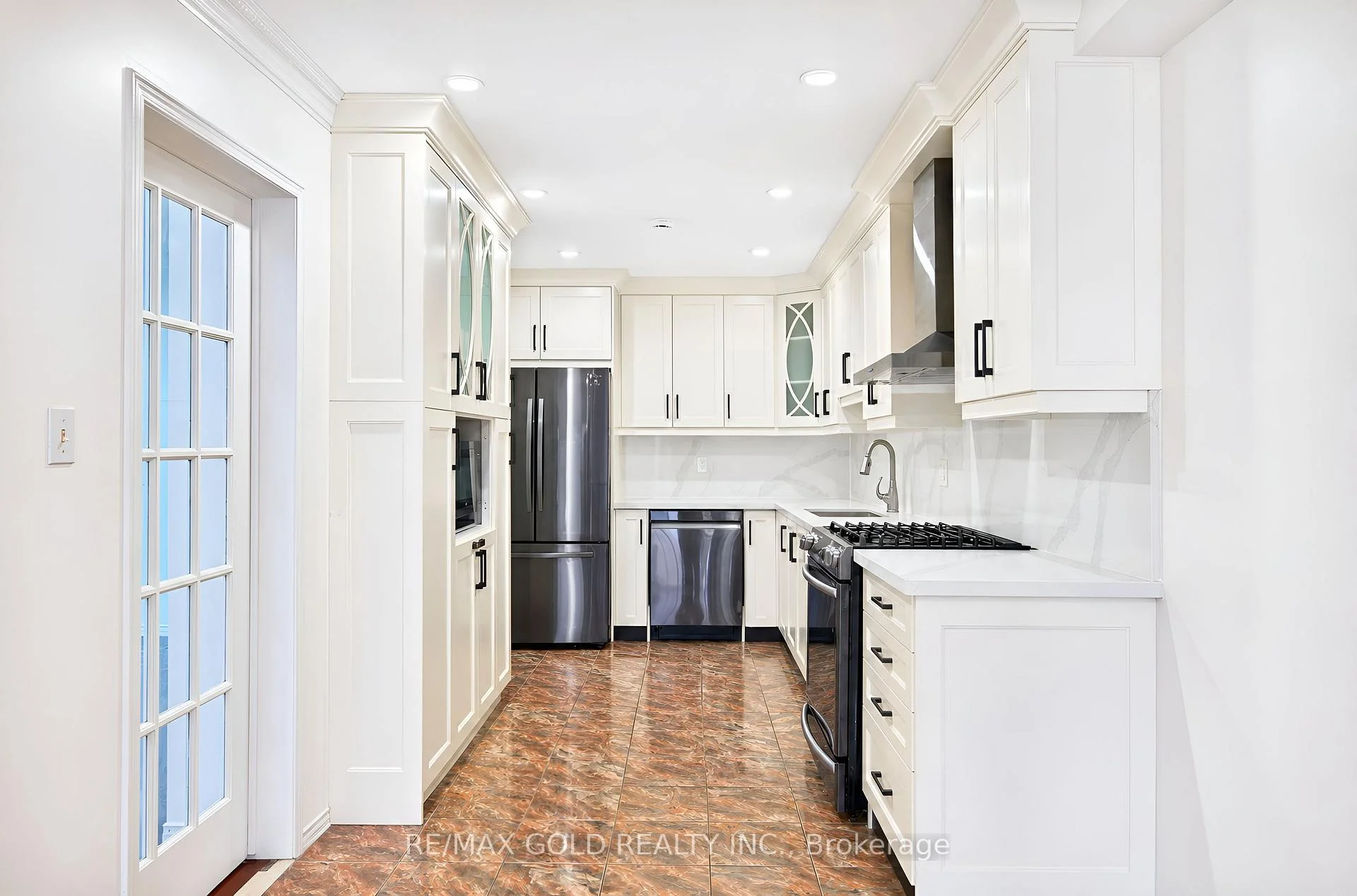 Photo 15 of 15 Amazon Court, Brampton, Sandringham-Wellington — HOMEH