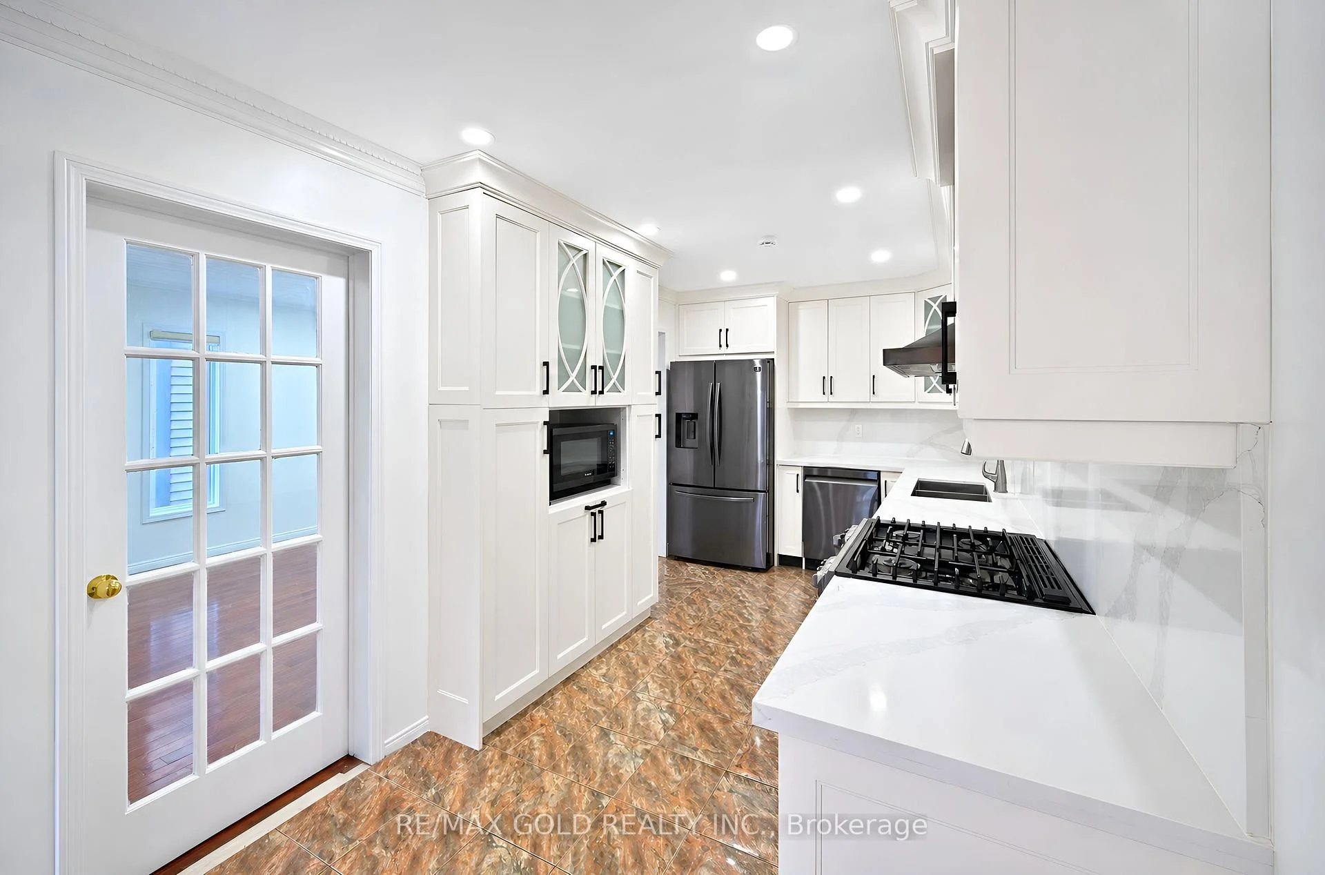 Photo 16 of 15 Amazon Court, Brampton, Sandringham-Wellington — HOMEH