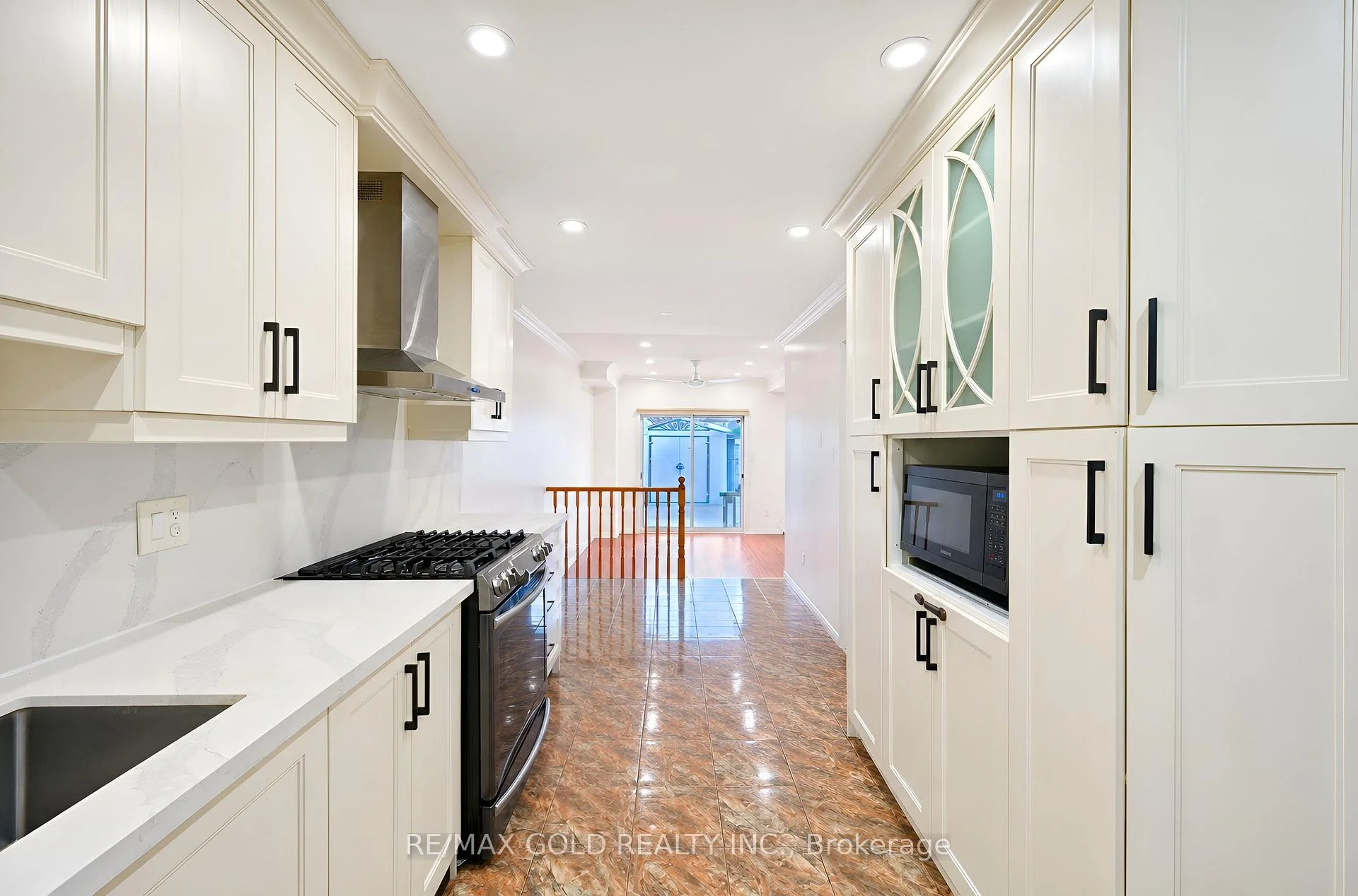Photo 18 of 15 Amazon Court, Brampton, Sandringham-Wellington — HOMEH