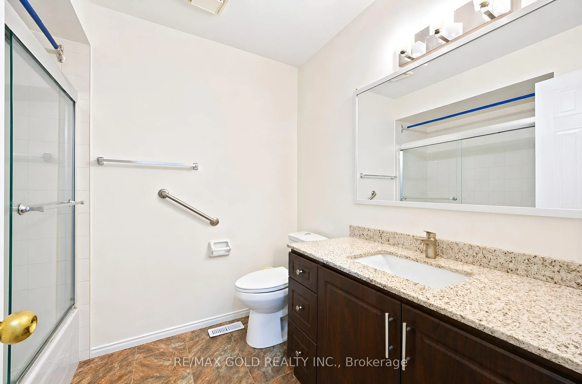 Photo 37 of 15 Amazon Court, Brampton, Sandringham-Wellington — HOMEH